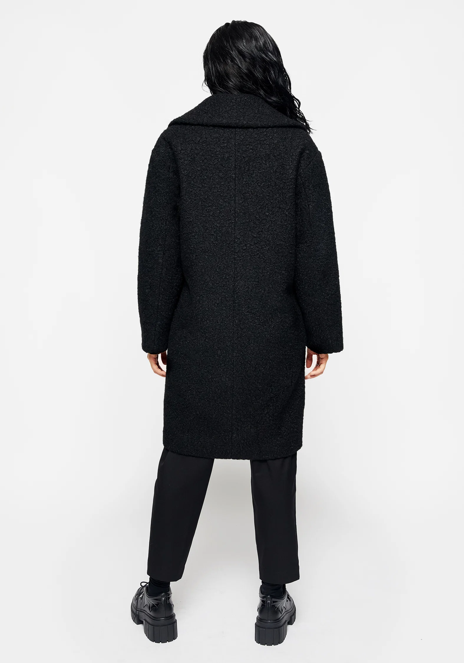 Gorgon Bouclé Oversized Coat with Snake Brooch - Black - Image 3