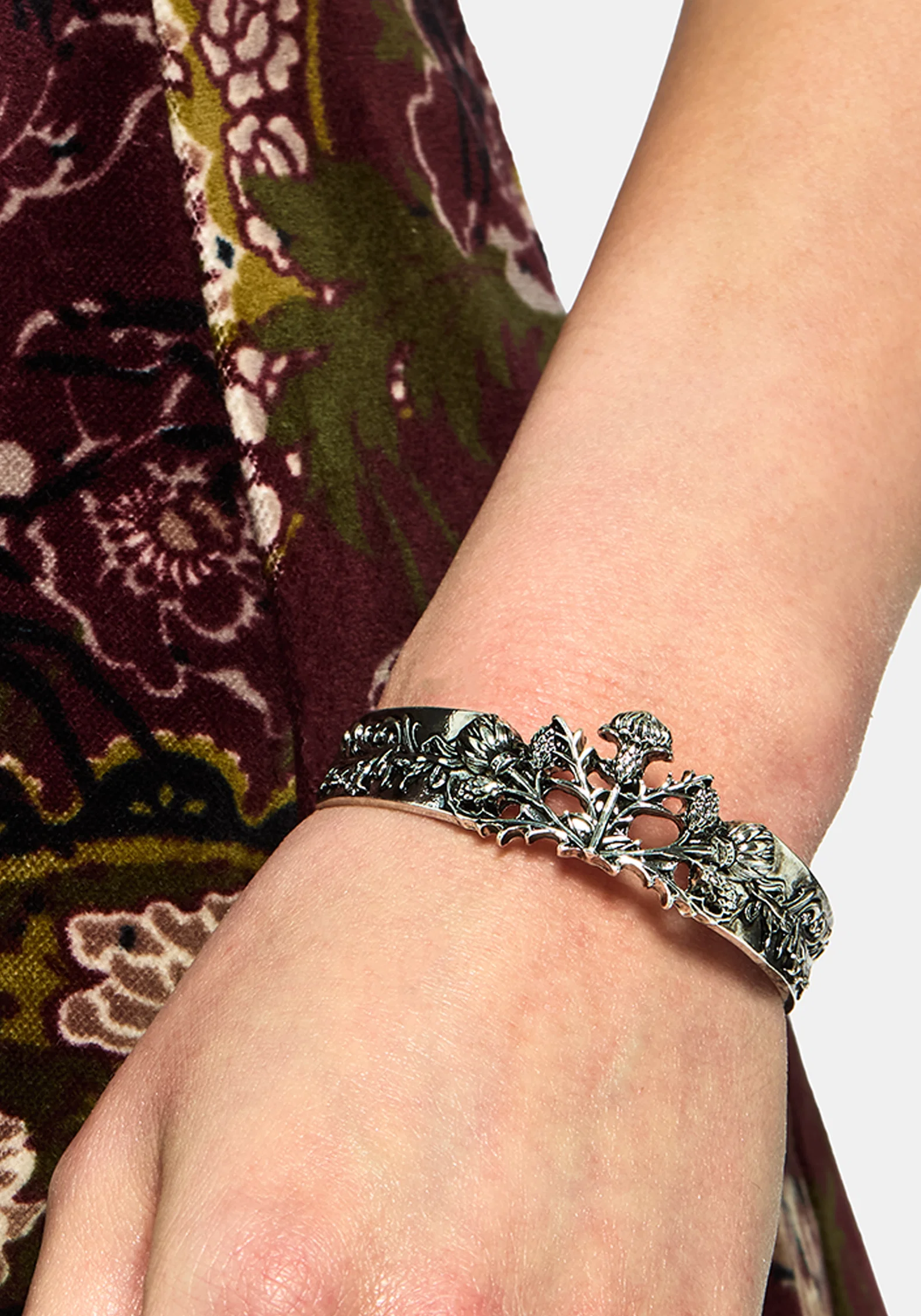 Gorthe Thistle Cuff Bangle - Image 5