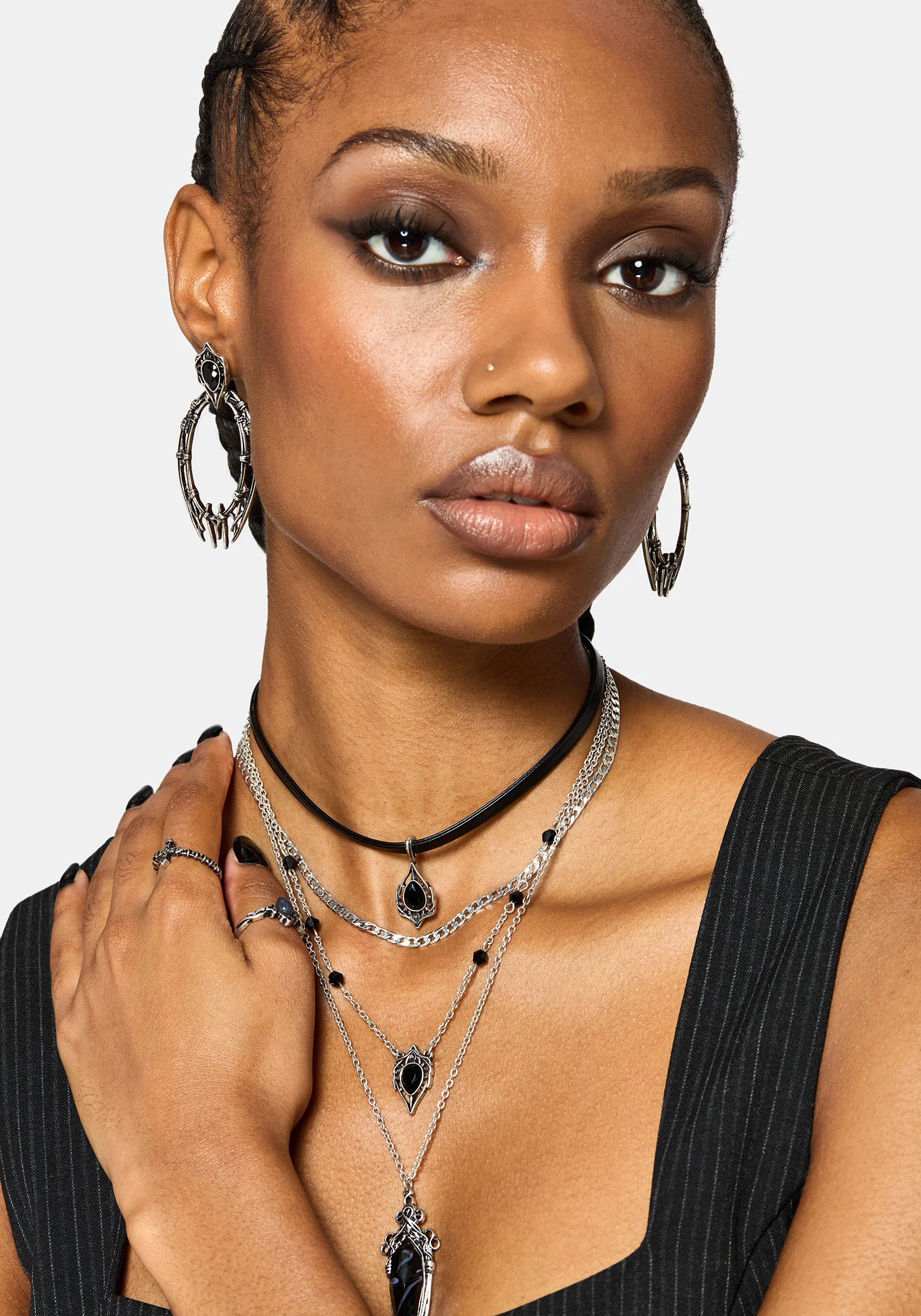 Gothique Stone Drop Earrings - Image 4