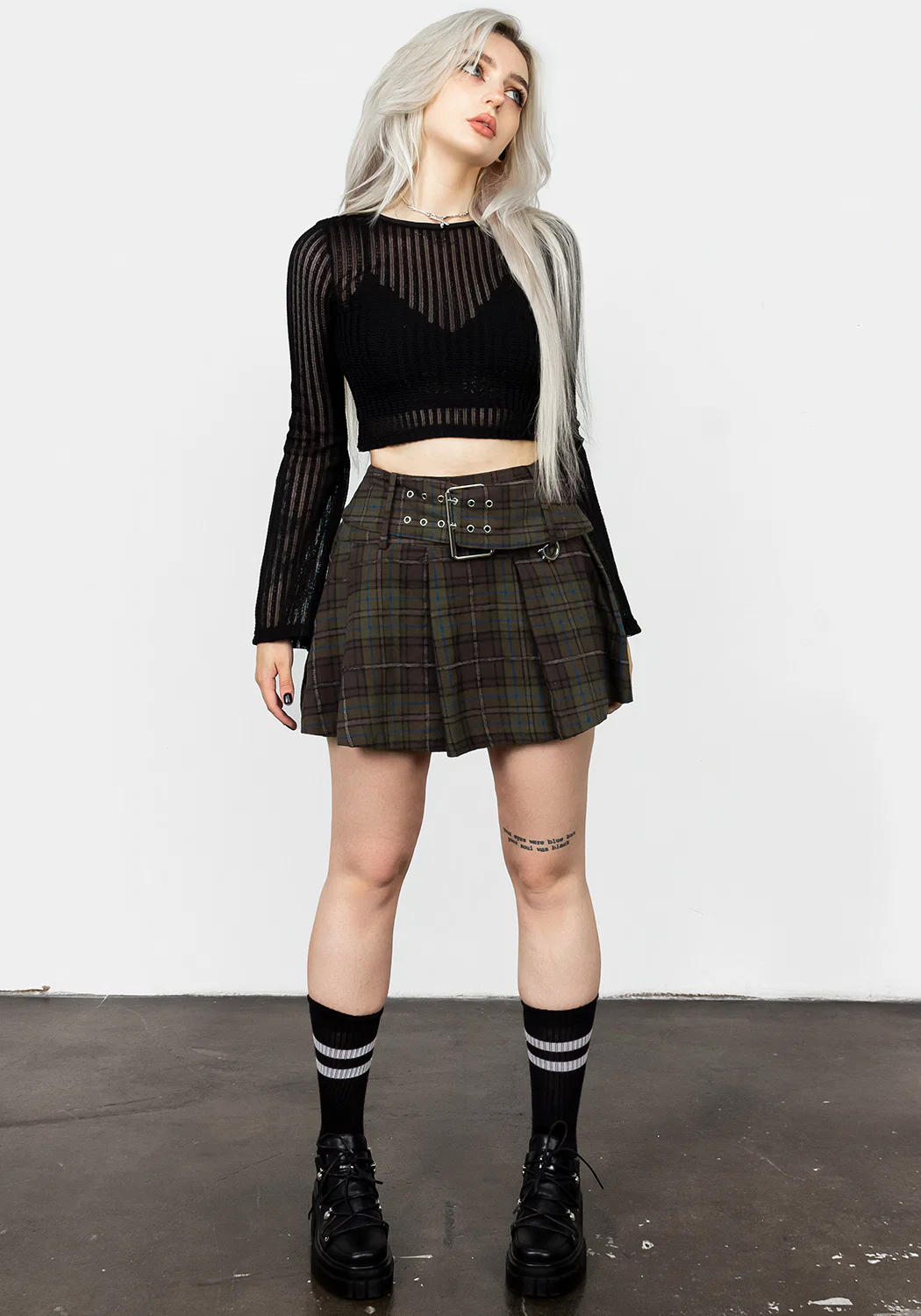 Habundia Flared Sleeve Crop Top - Image 9