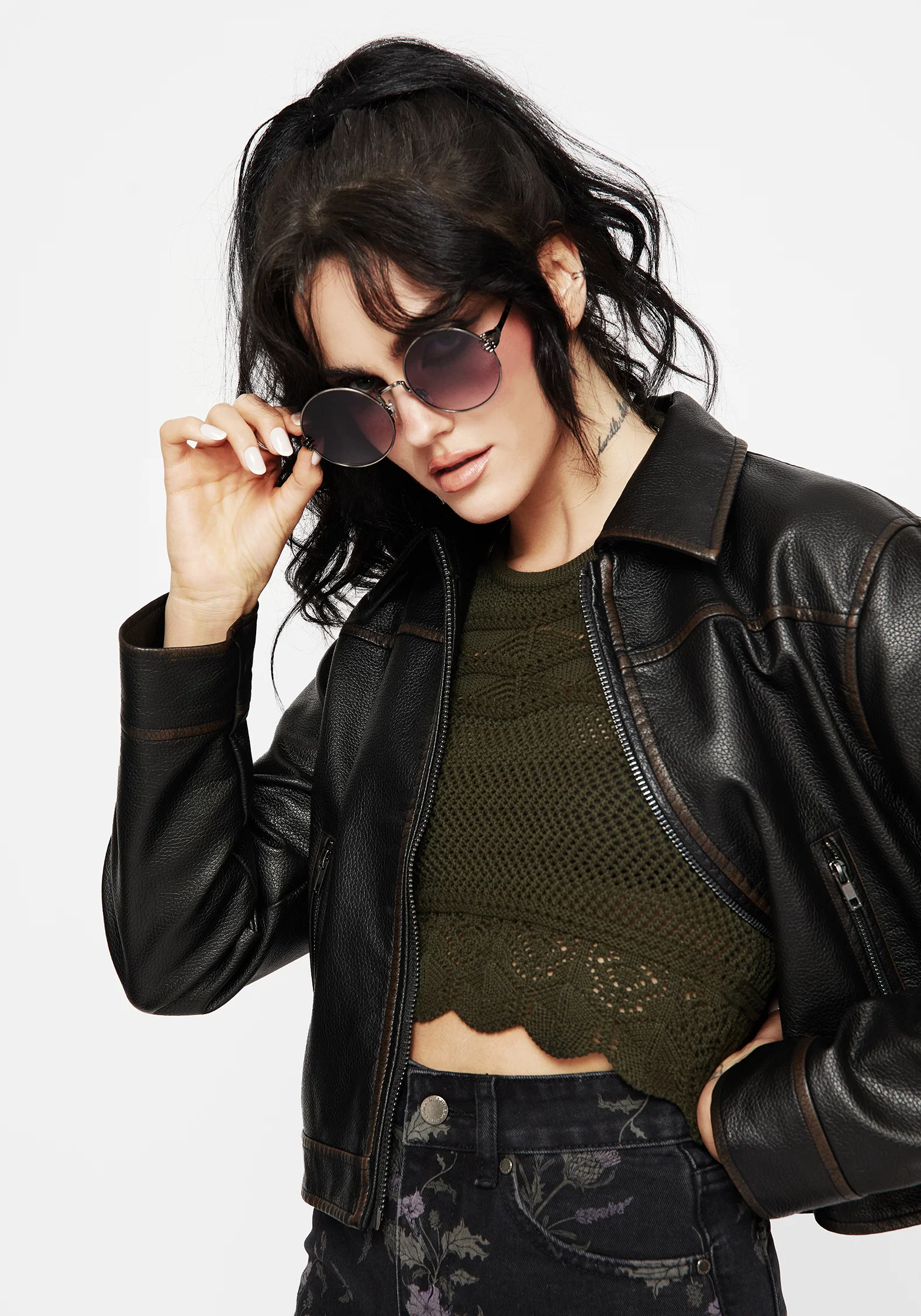 Handfasting Round Sunglasses - Image 3