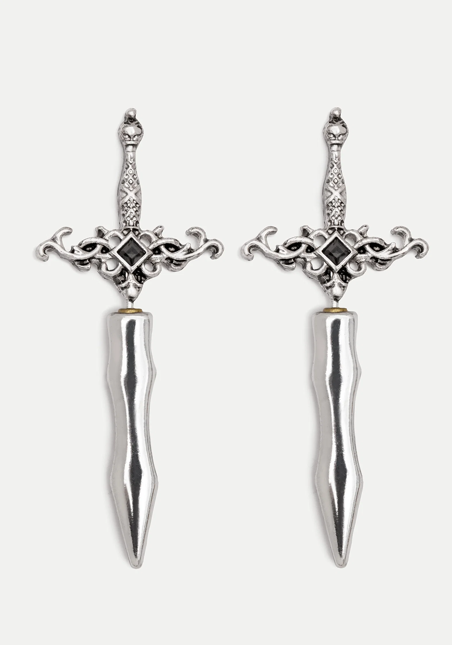 Harpe Dagger Earrings - Image 3