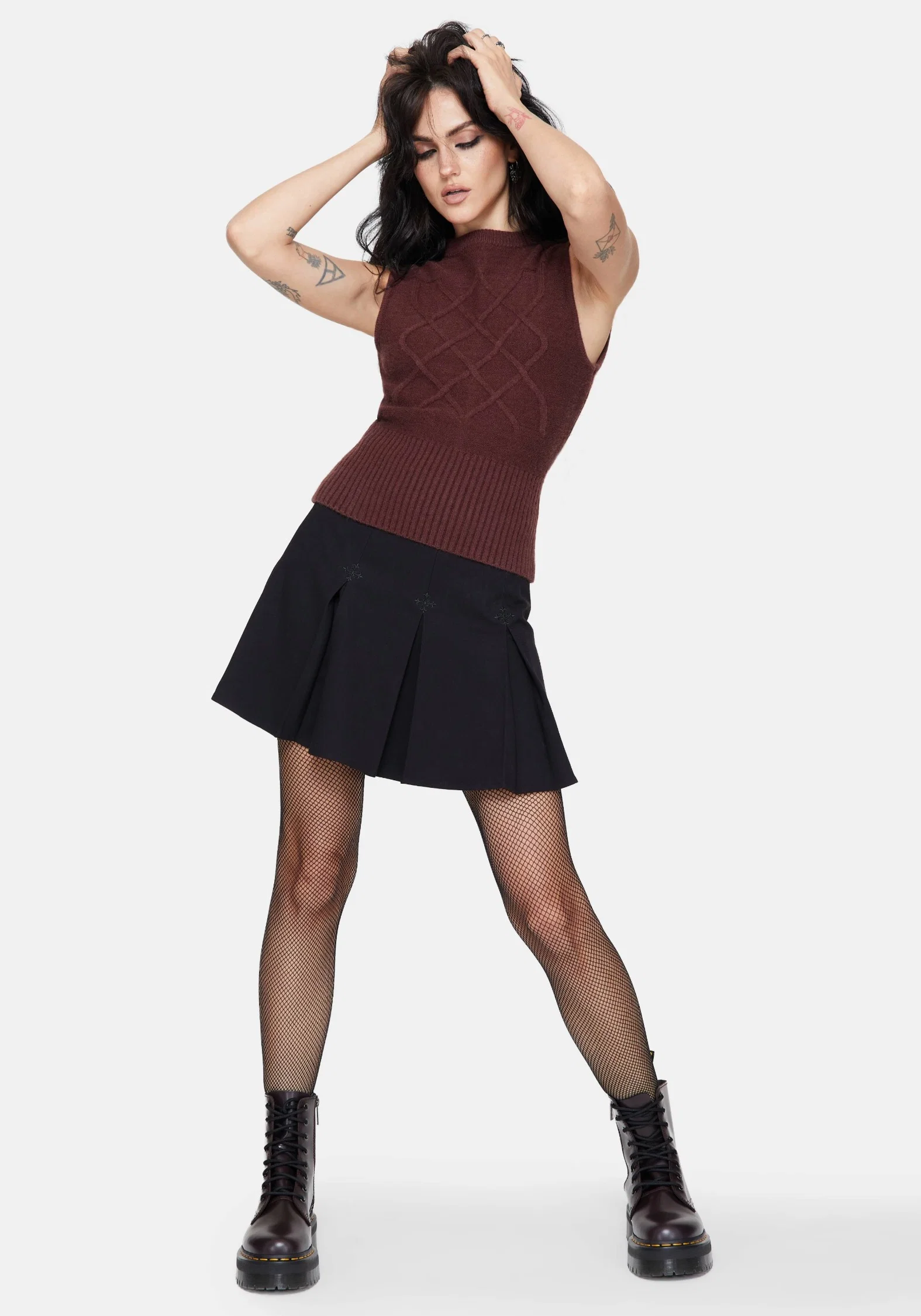 Hathor Cotton Celtic Cable Knit Vest - Image 7