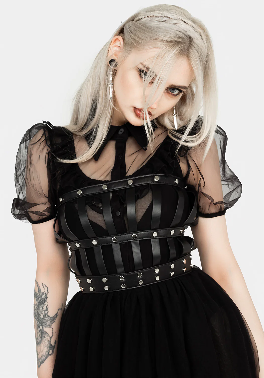 Headhunter Frill Yoke Gown - Image 10