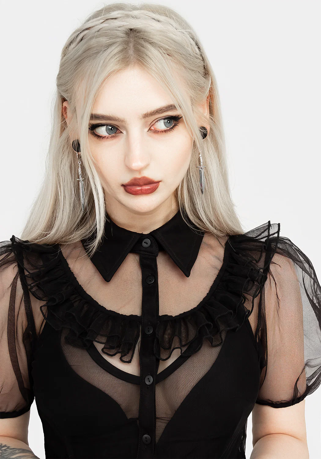 Headhunter Frill Yoke Gown - Image 2
