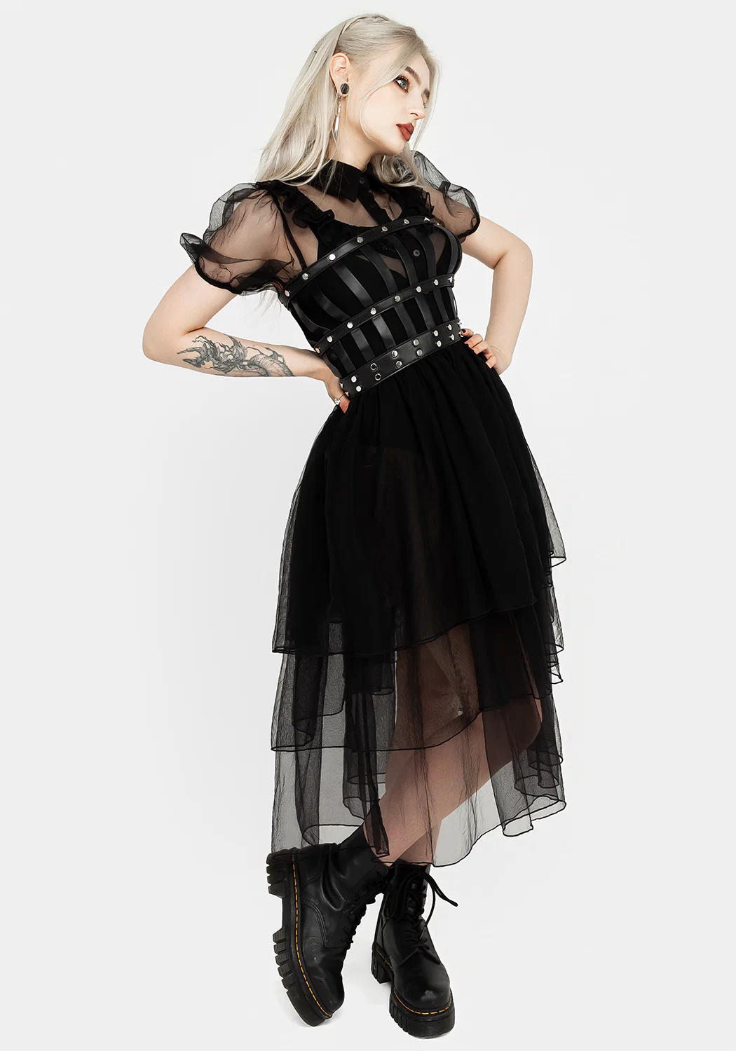 Headhunter Frill Yoke Gown - Image 9