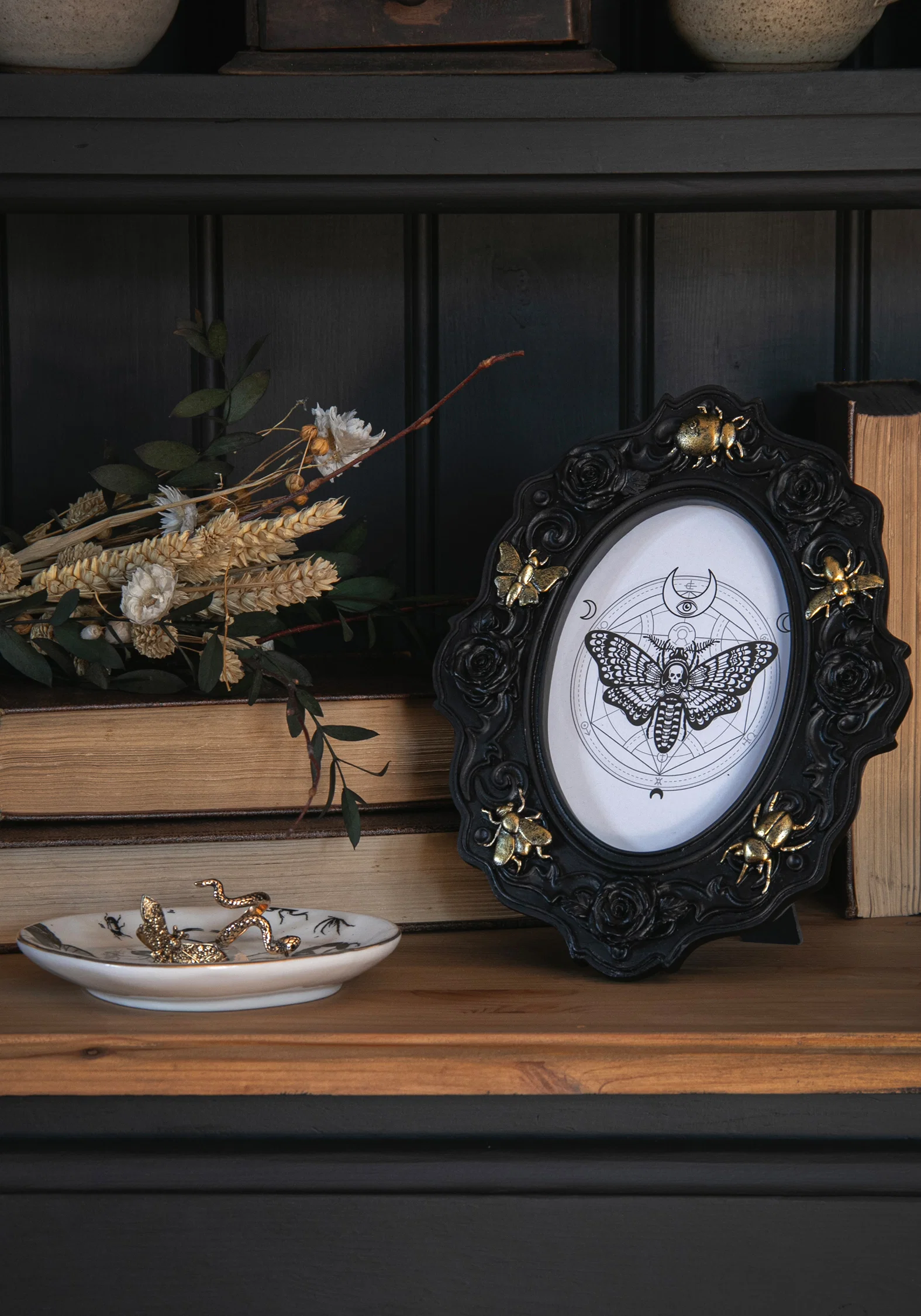 Henbane Bug Photo Frame - Image 2