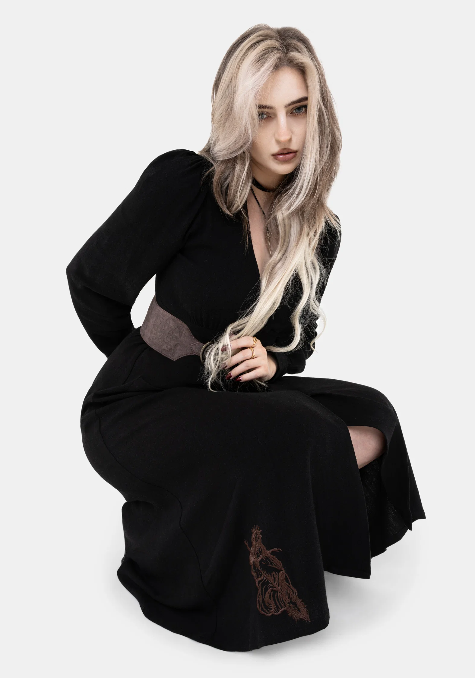 Hexborn Linen-Blend Baba Yaga Embroidered Midi Dress - Image 7