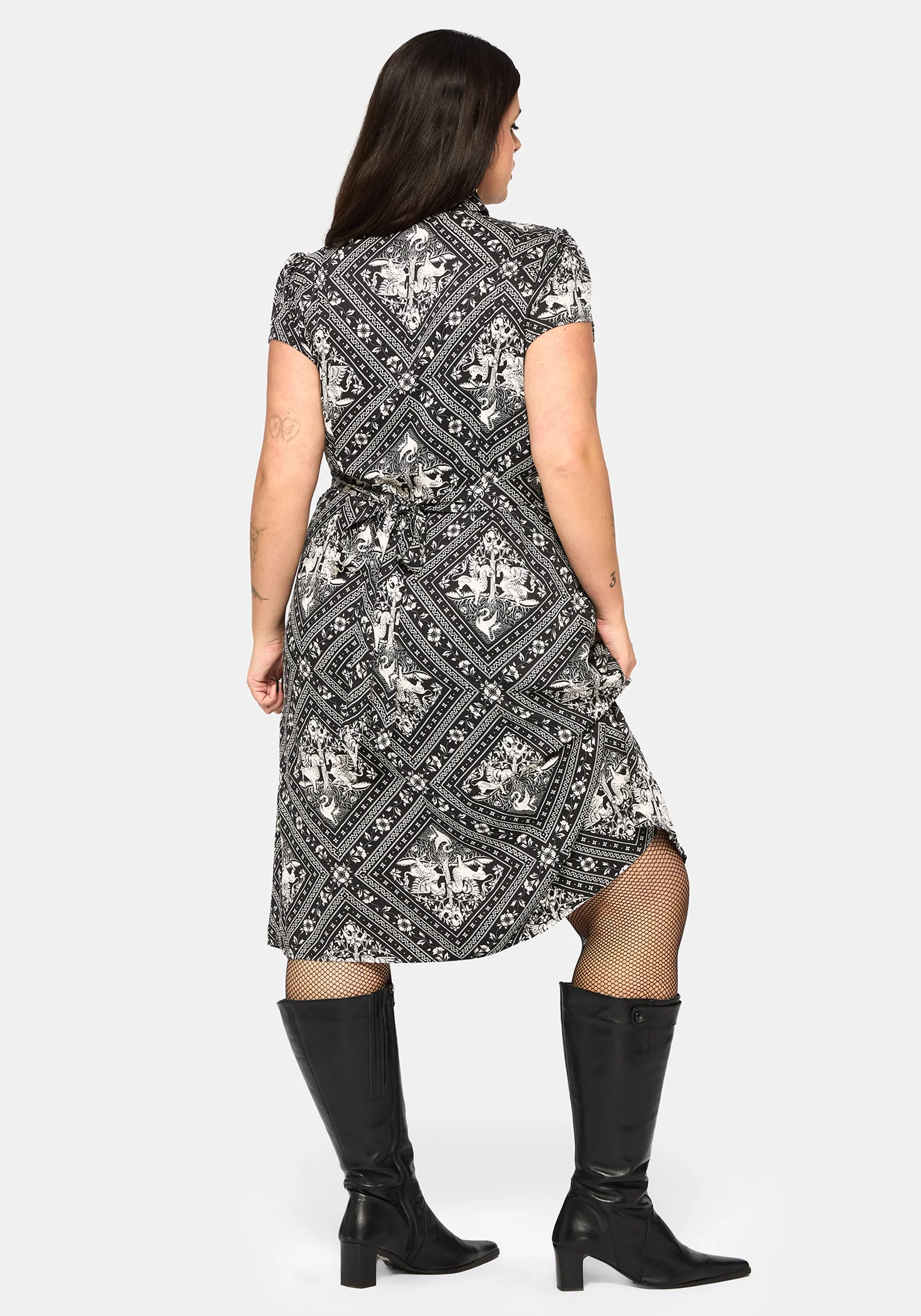 Hexweave Print Fitted Midi Shirt Dress - Image 8