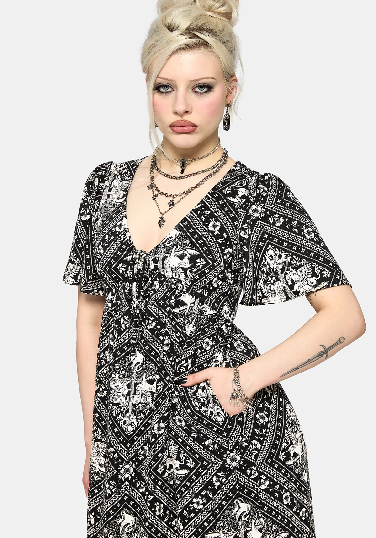 Hexweave Print Floaty Sleeve Maxi Dress - Image 3