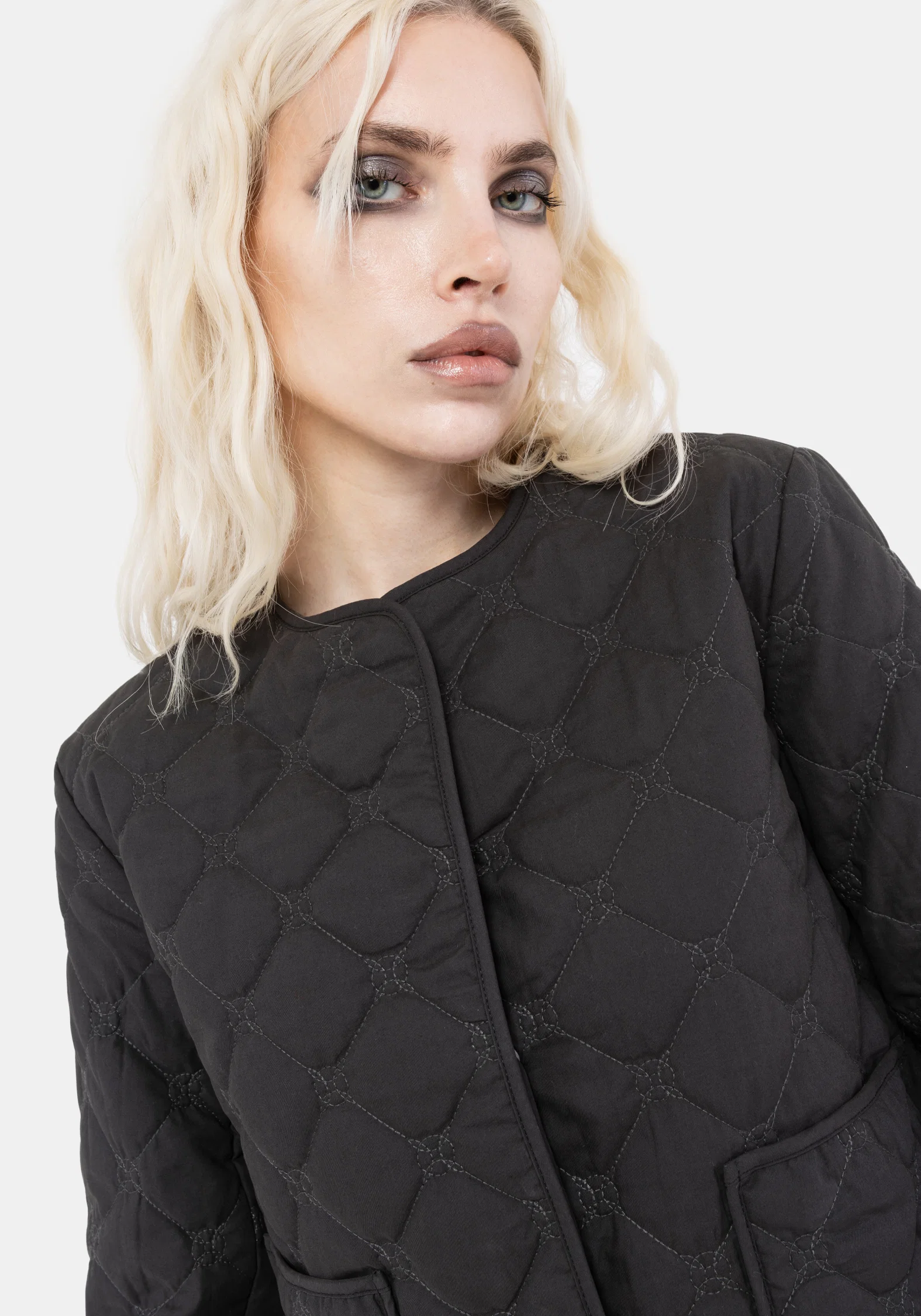 Horizon Witches Knot Cotton Quilted Jacket - Image 4