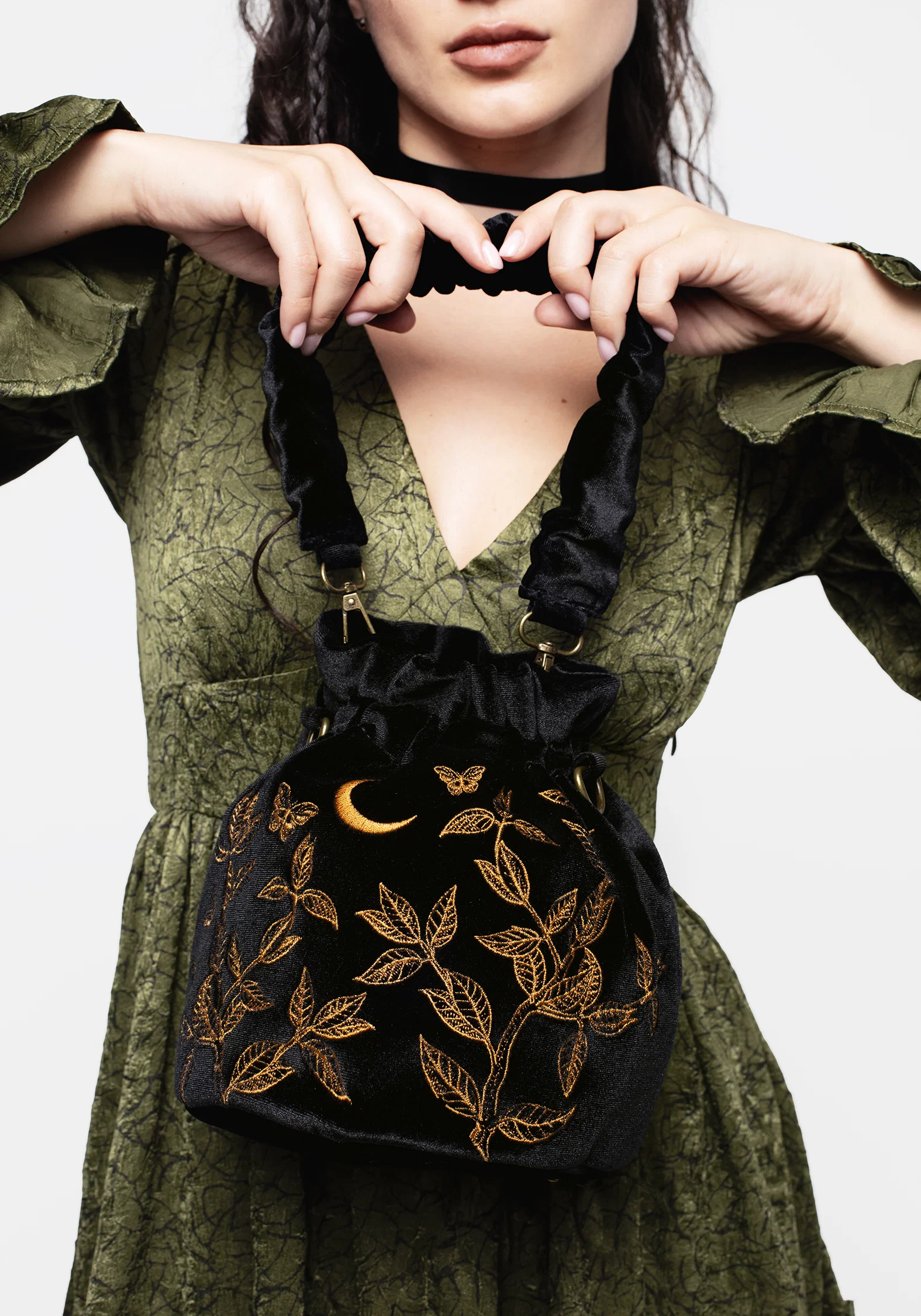 Instar Butterfly Embroidered Bucket Bag - Image 11