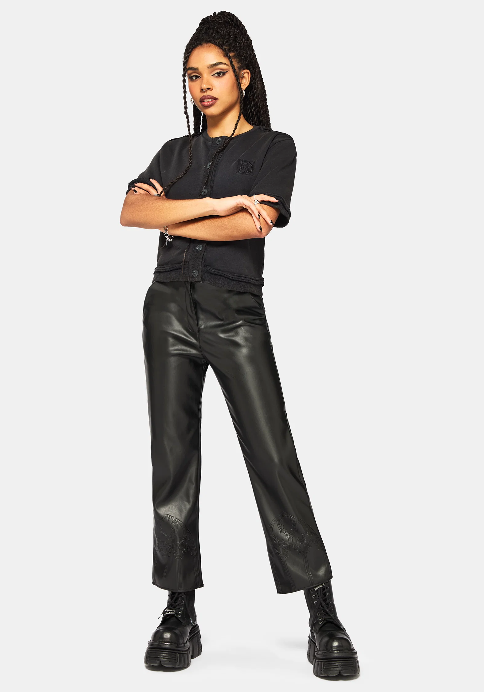 Irla Embroidered Short Sleeve Button Down Sweat - Image 5