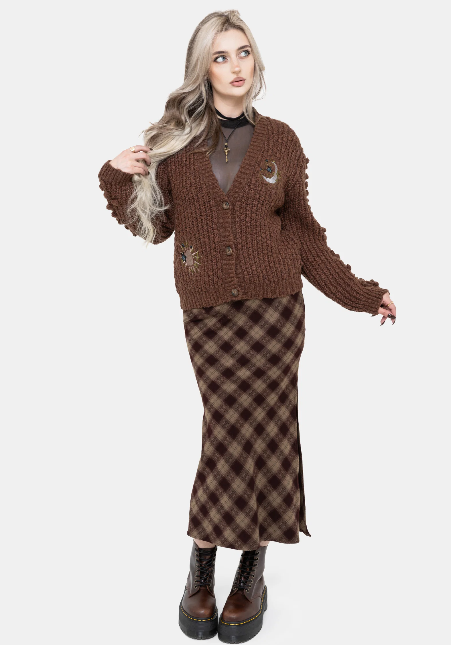 Isla Chunky Bobble Moon Embroidered Knit Cardigan - Image 4