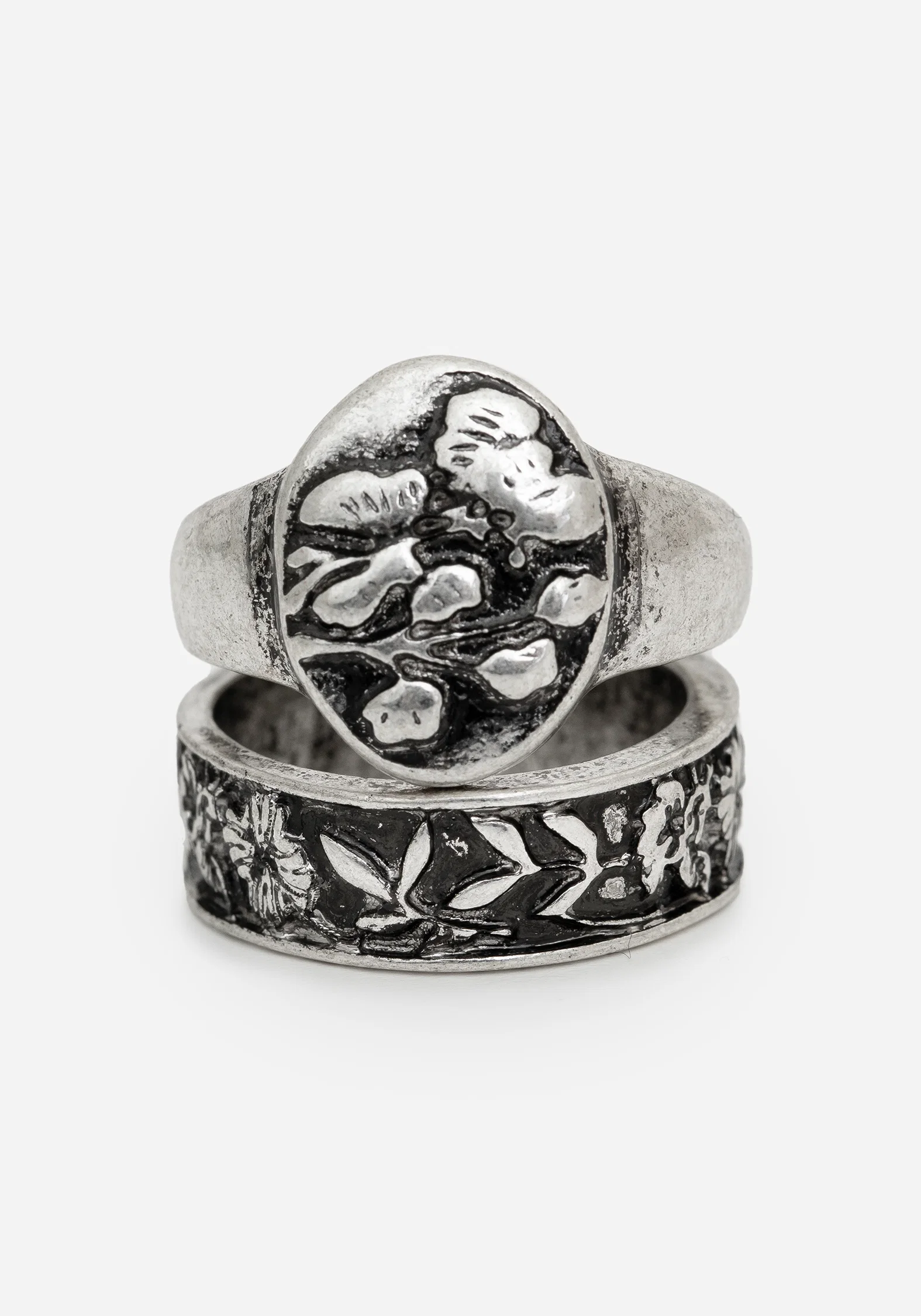 Laverna Floral Ring Set - Image 5