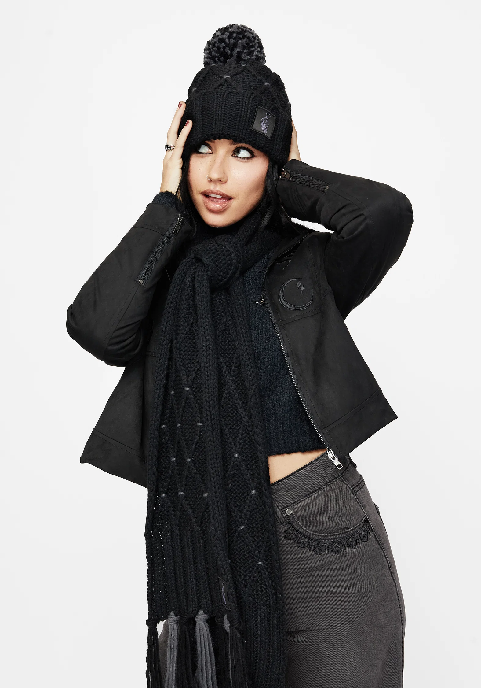 Layla Criss Cross Bobble Hat - Image 6