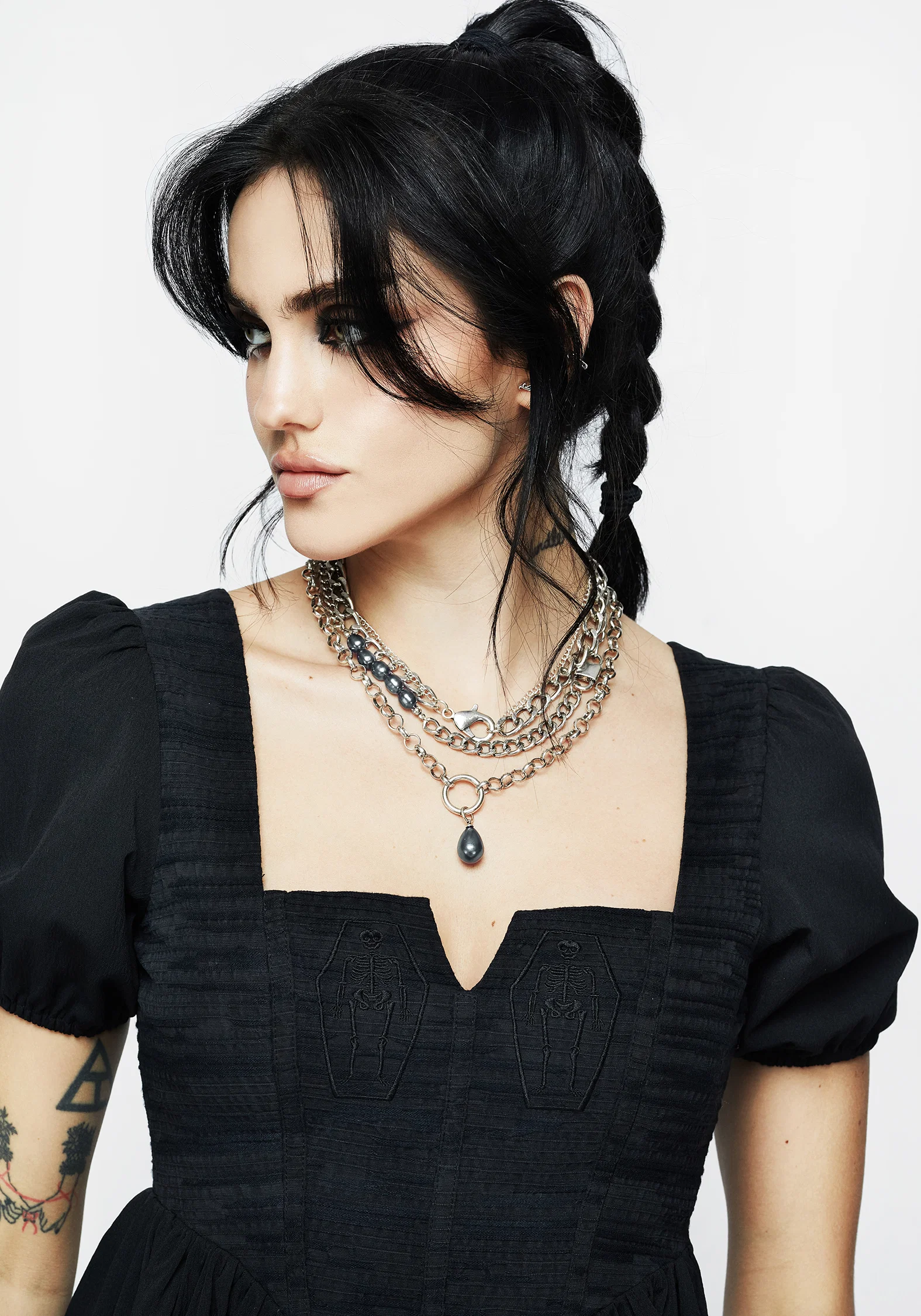 Leila Pearl Layered Necklace - Image 6