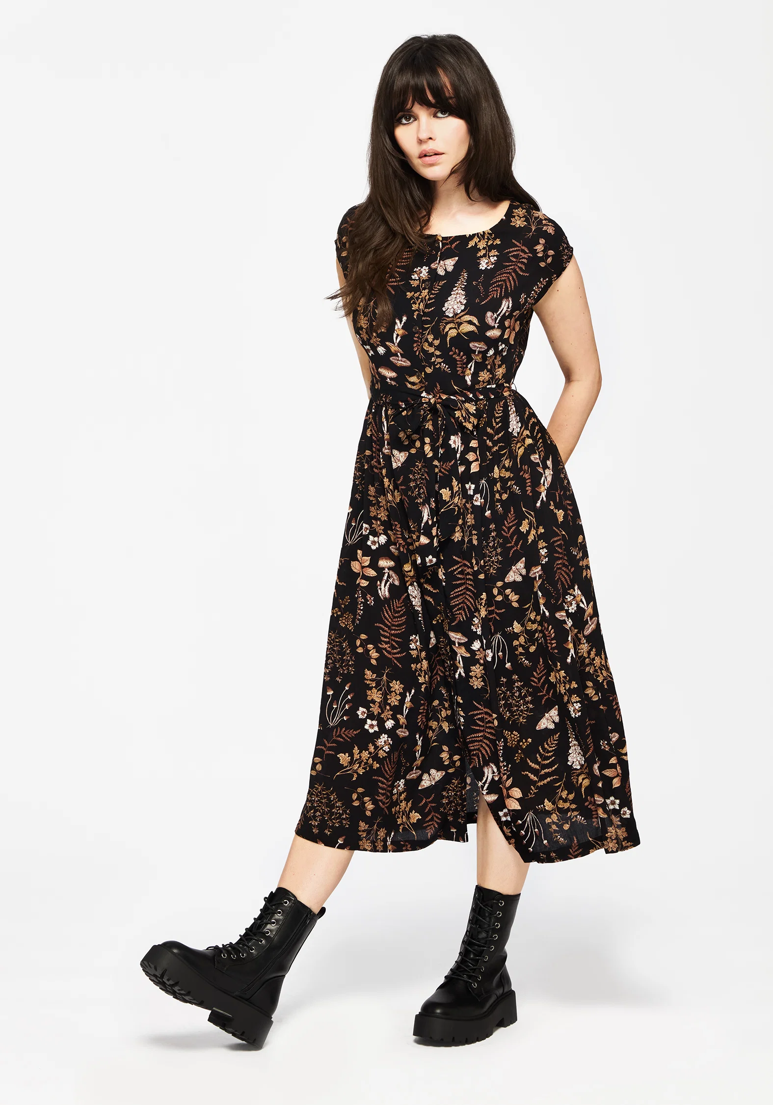 Luthien Crinkle Printed Button Up Midi Dress - Image 6