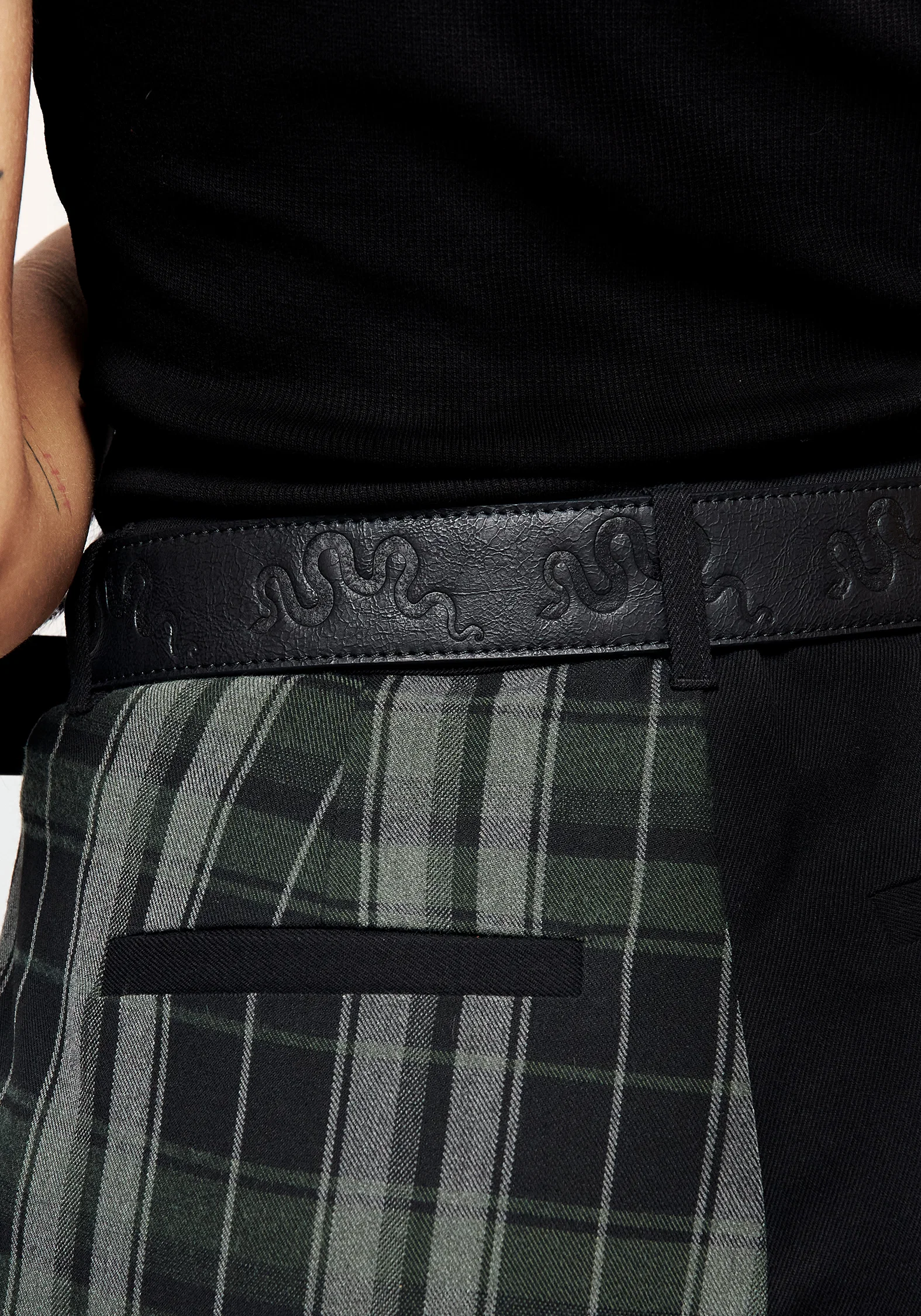 Mamba Debossed Belt With Snake Buckle - Image 5
