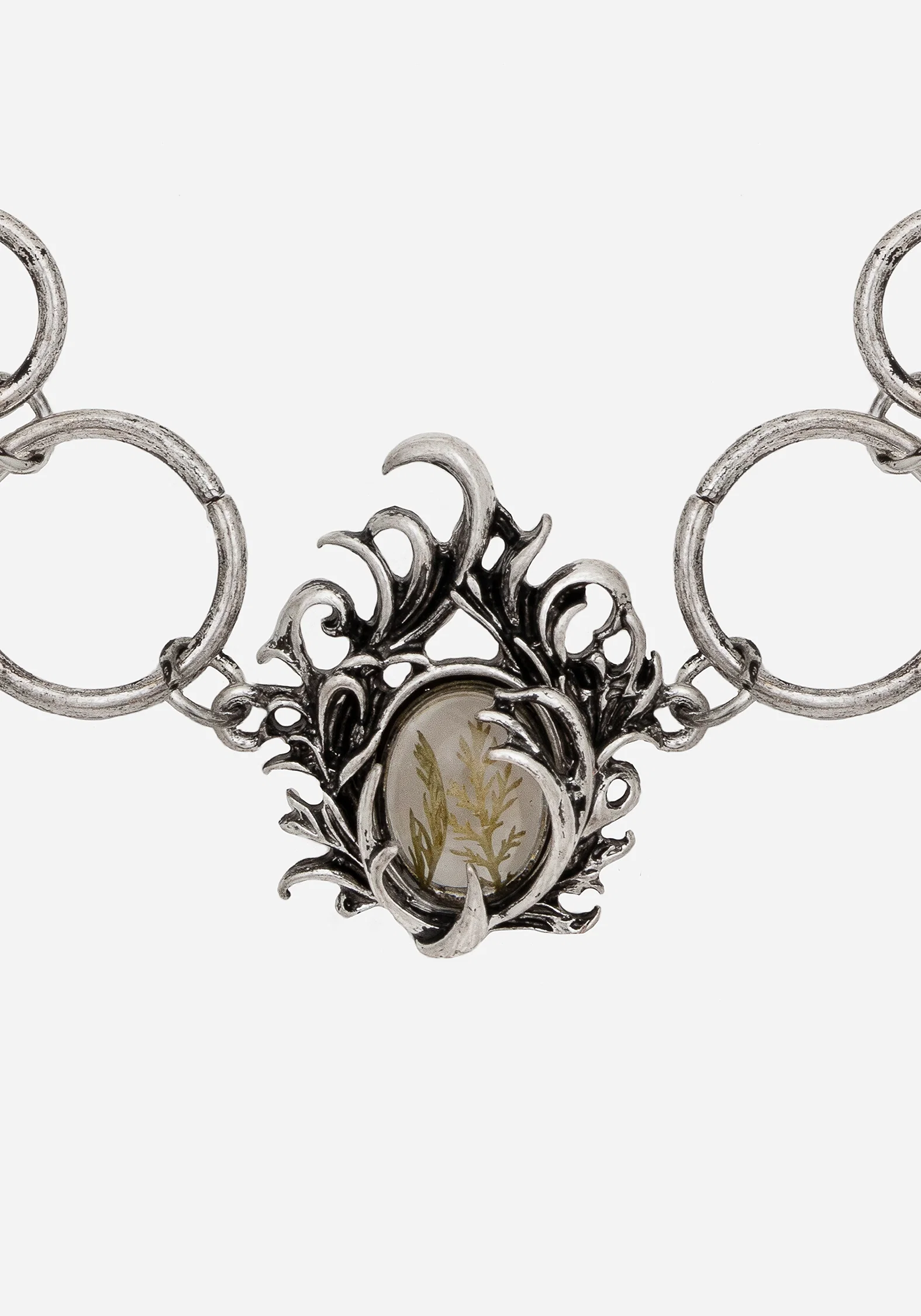 Marte Trapped Flower Choker - Image 3