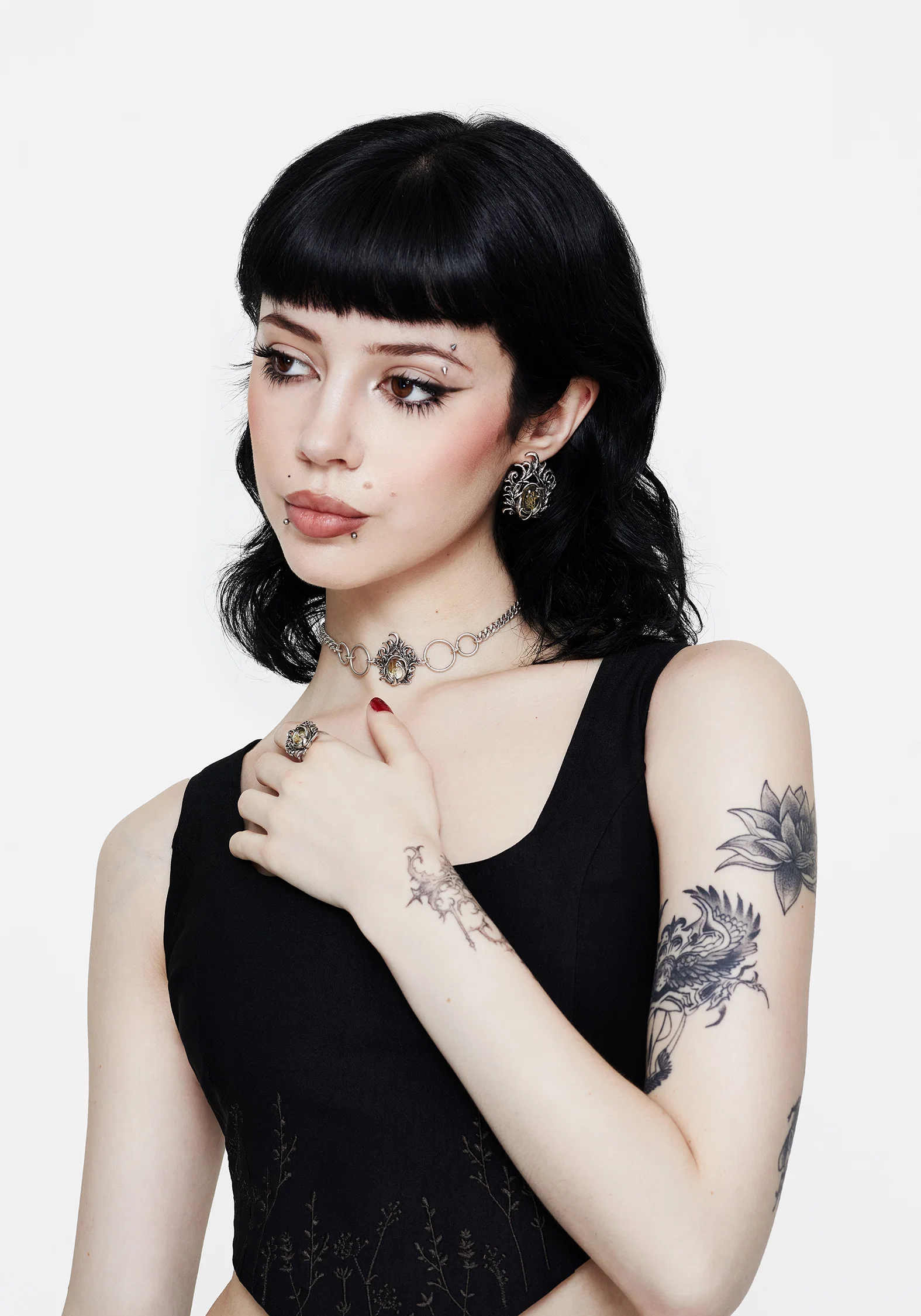 Marte Trapped Flower Earrings - Image 5