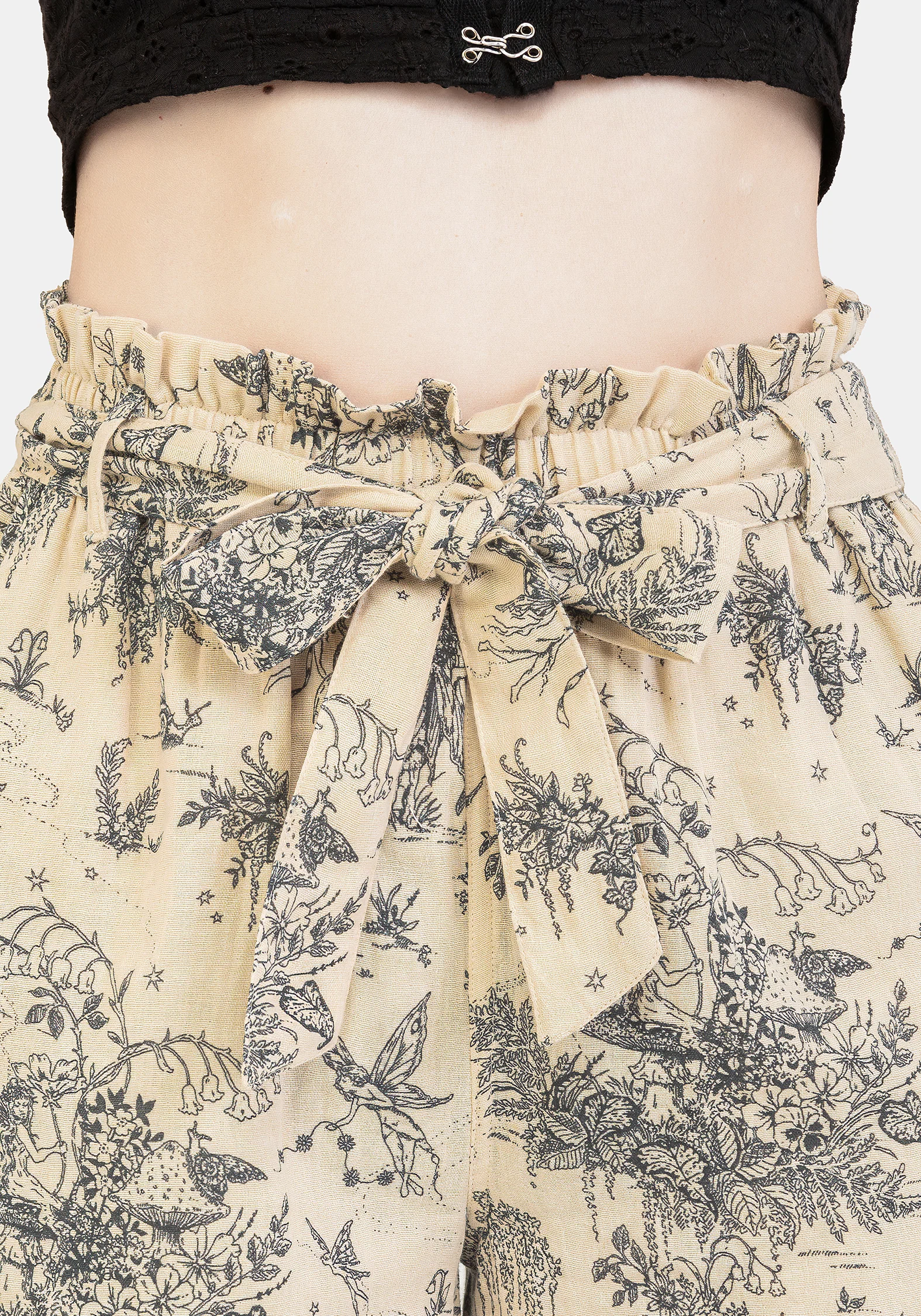 Maypole Cotton Print Paperbag Shorts - Image 7