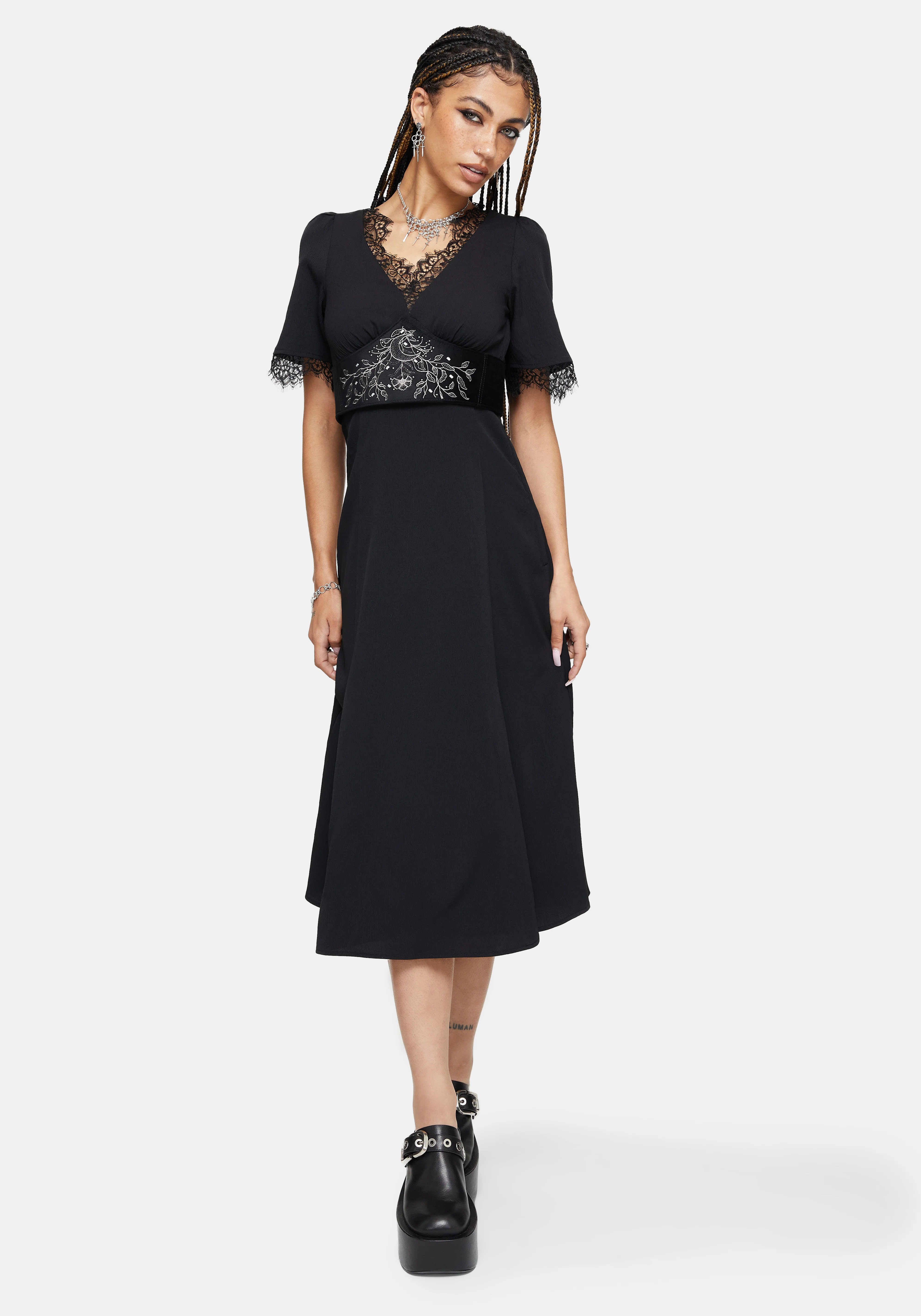 Morrigan Star Crossed Embroidered Waist Belt - Image 7
