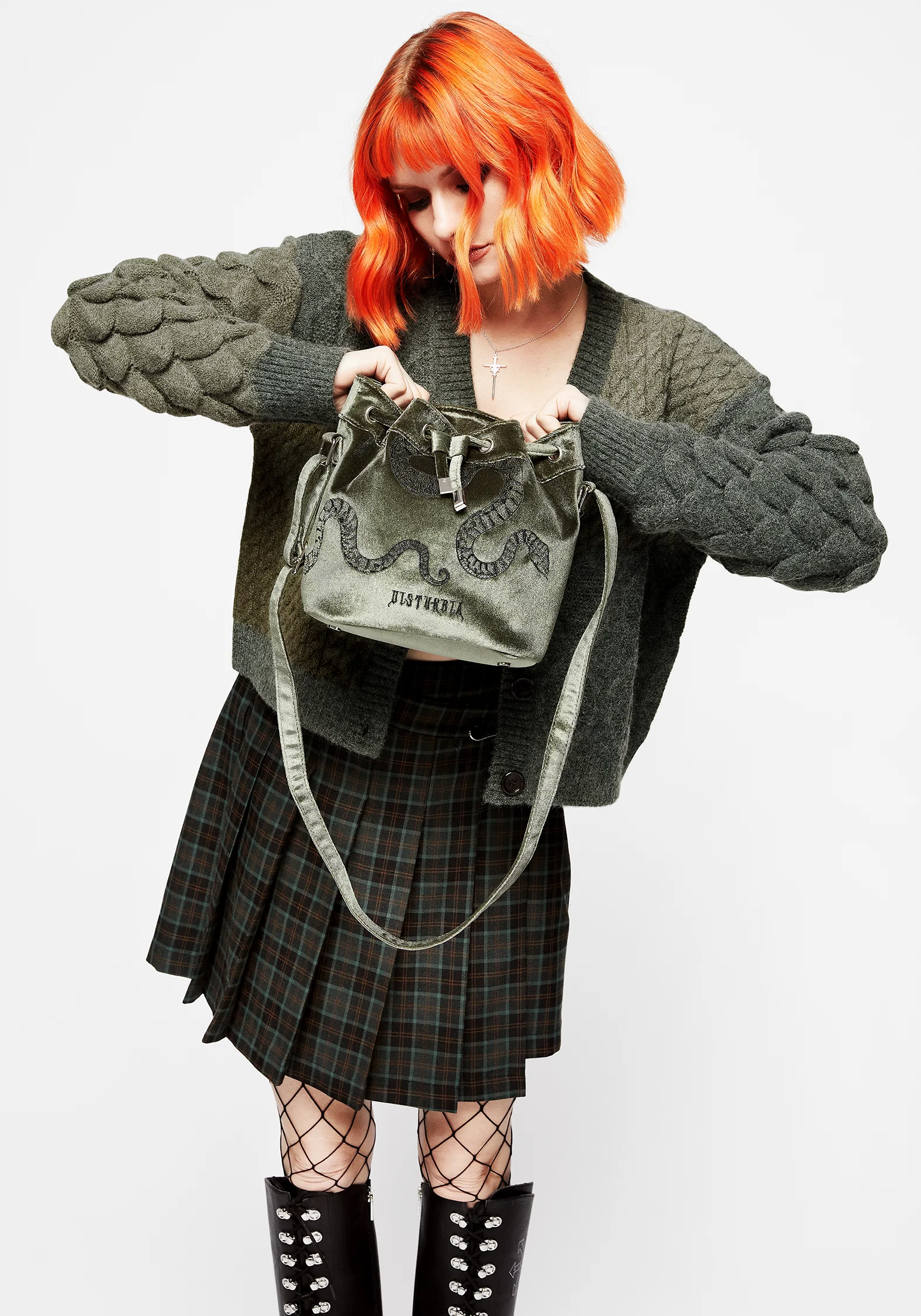 Ninia Bucket Bag - Image 8