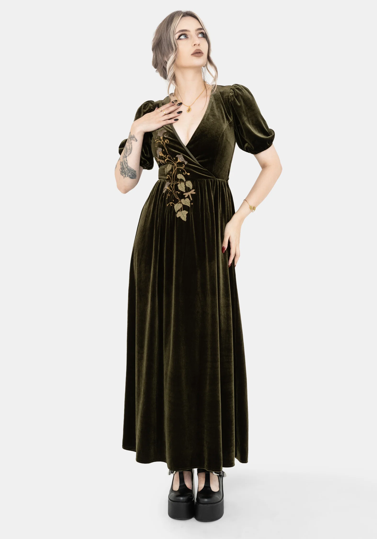 Noura Floral Dragonfly Embroidered Puffball Sleeve Velour Midaxi Dress - Image 6