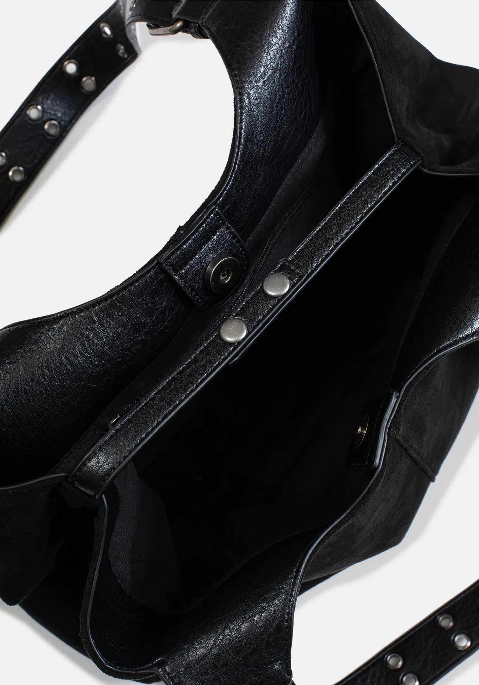 Ophelia Black Belted Shoulder Bag - Image 8