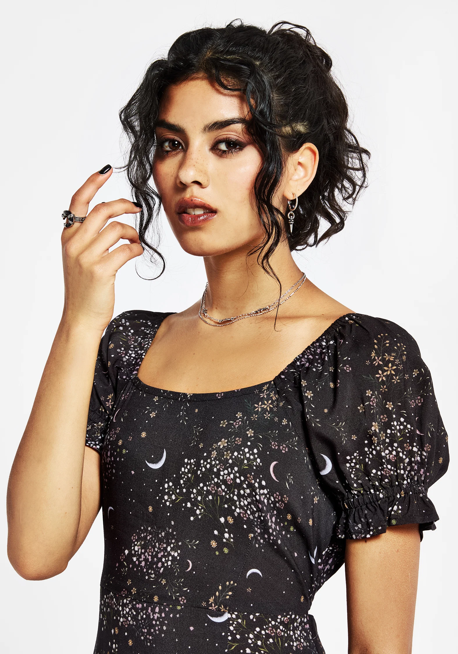 Peaseblossom Celestial Back Cut Out Midi Dress - Image 2