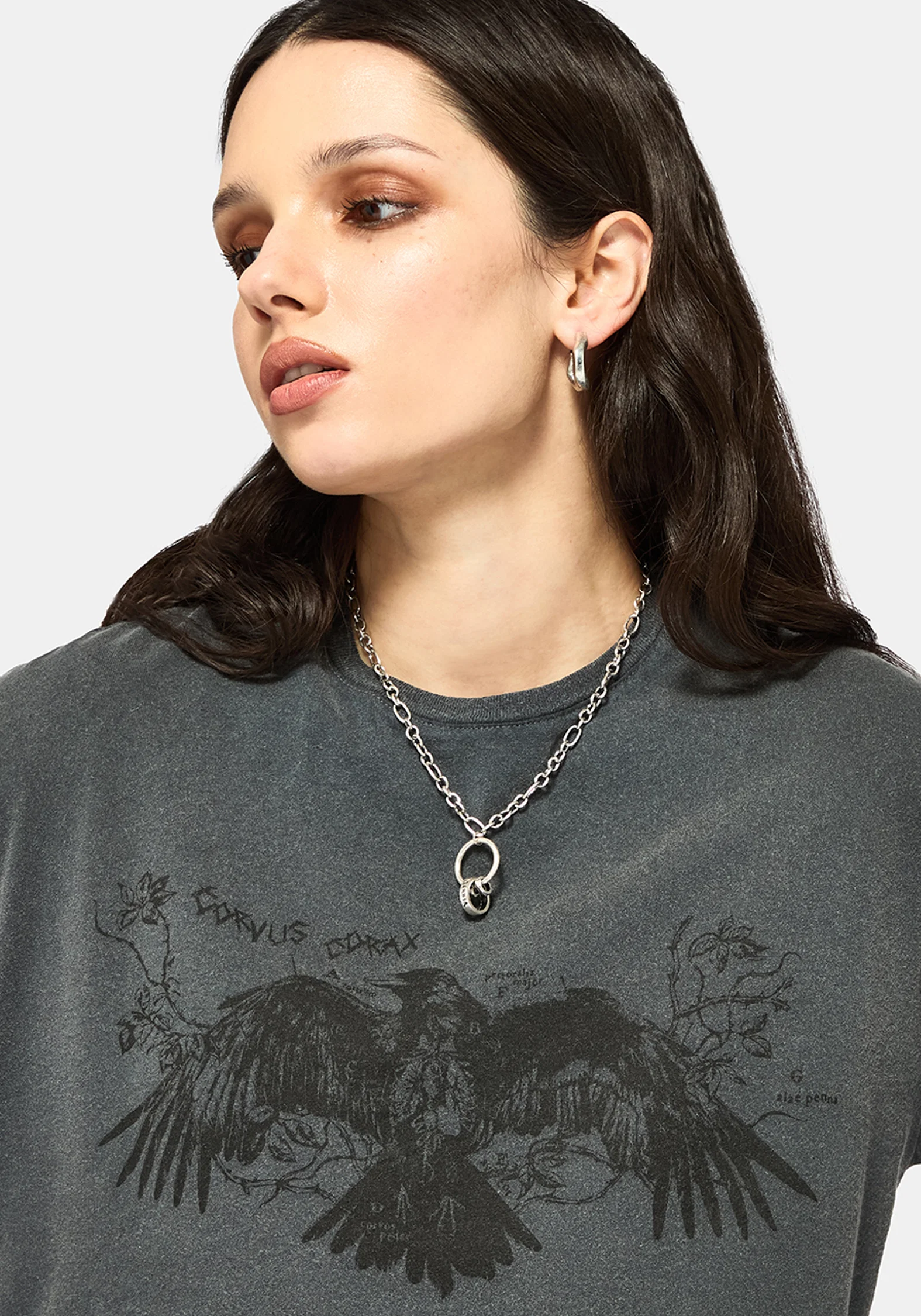 Raven Washed Boxy Crop T-Shirt - Image 2
