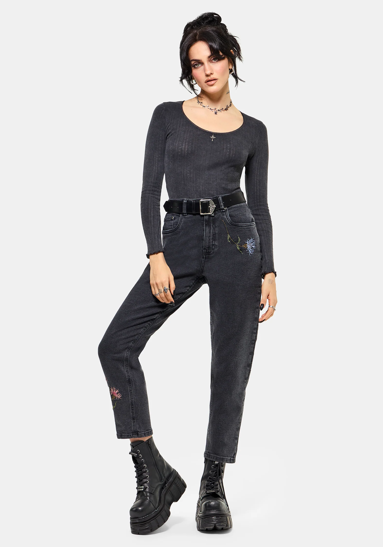 Rosanella Embroidered Denim Mom Jean - Image 5