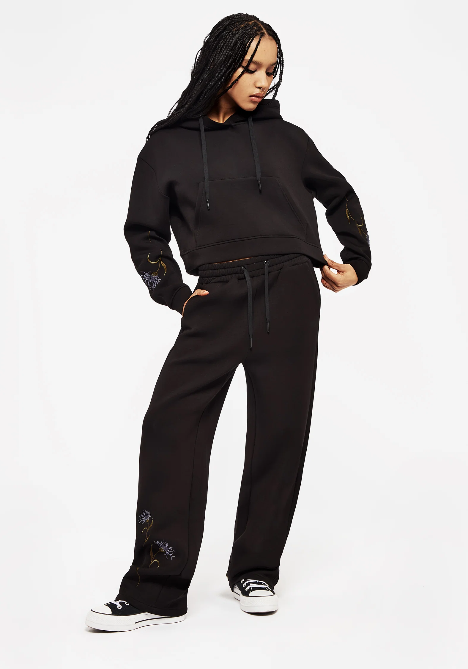 Rosanella Floral Embroidered Crop Hoody - Image 5