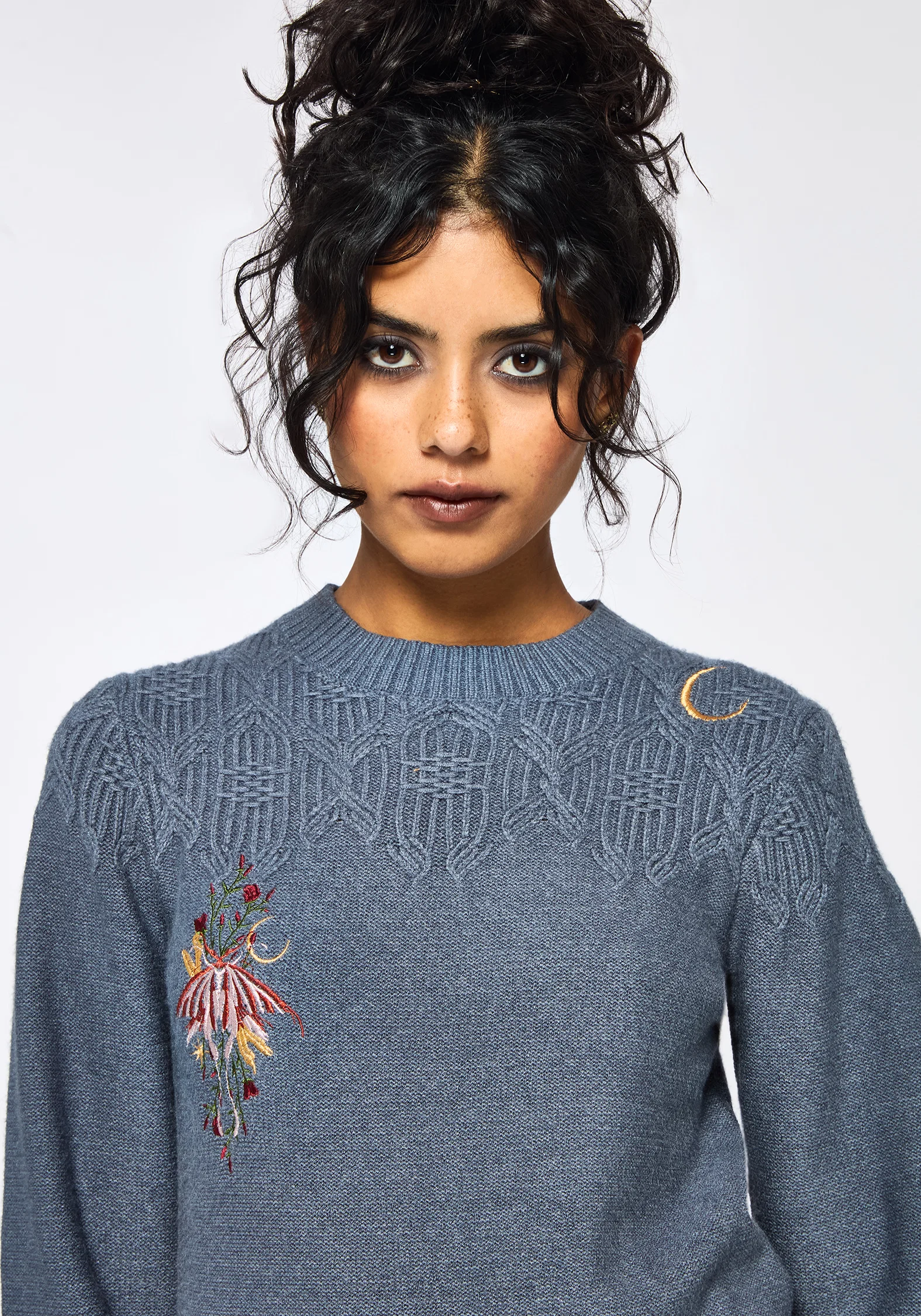 Selenia Moth Embroidered Cable Twist Knit Jumper - Blue - Image 4