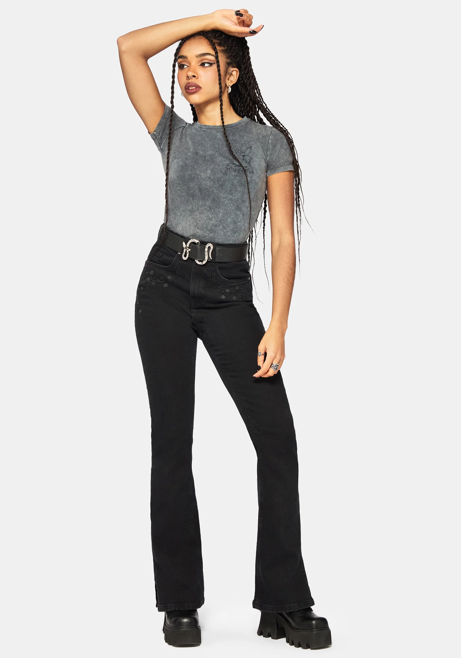 Sena Pixie Short Sleeved Fitted Tee - Image 4