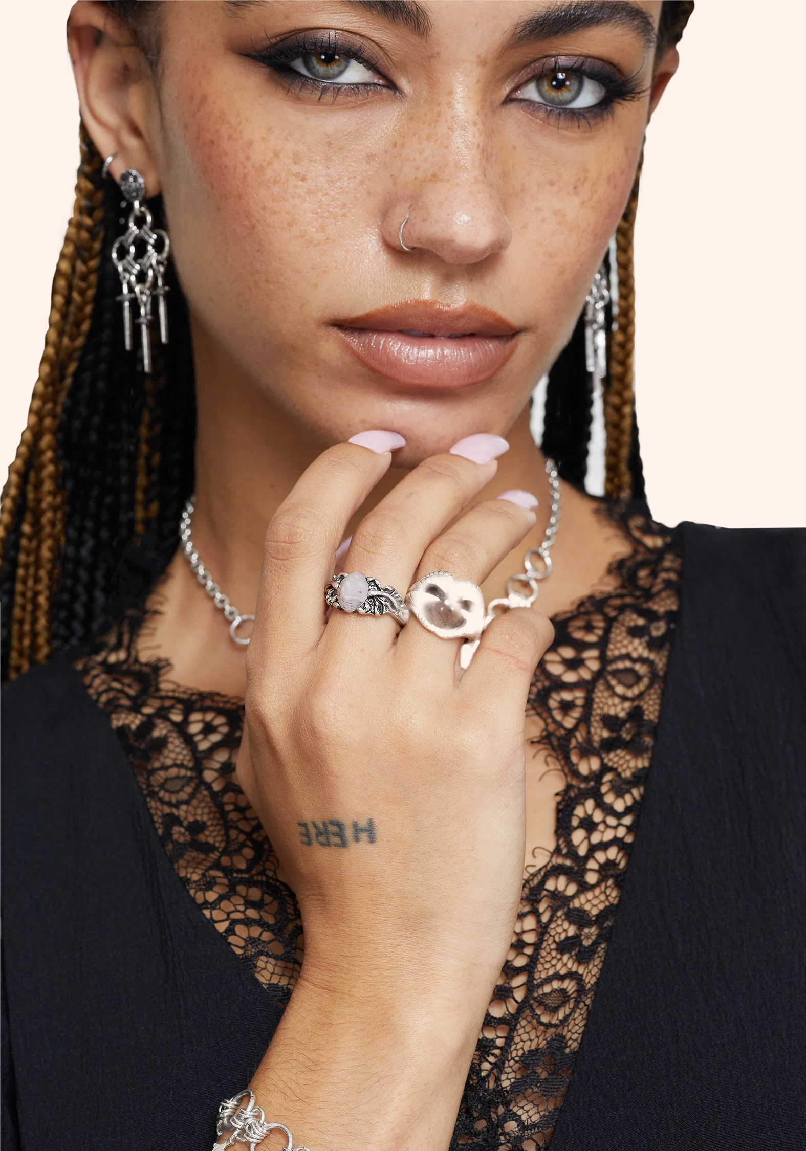 Shadowclaw Chunky Ring Set - Image 7