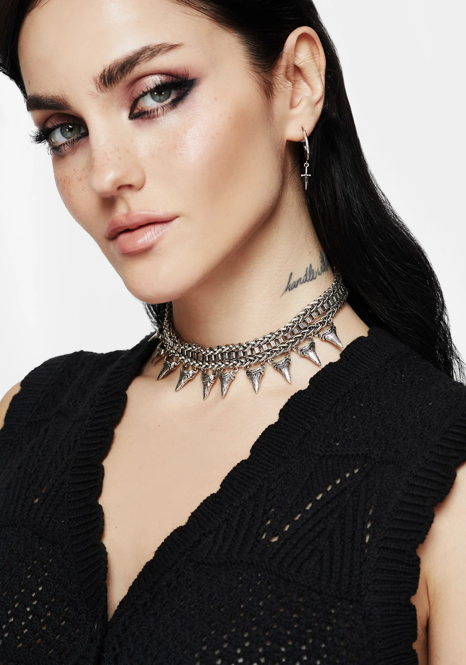 Shark Tooth Choker - Image 3