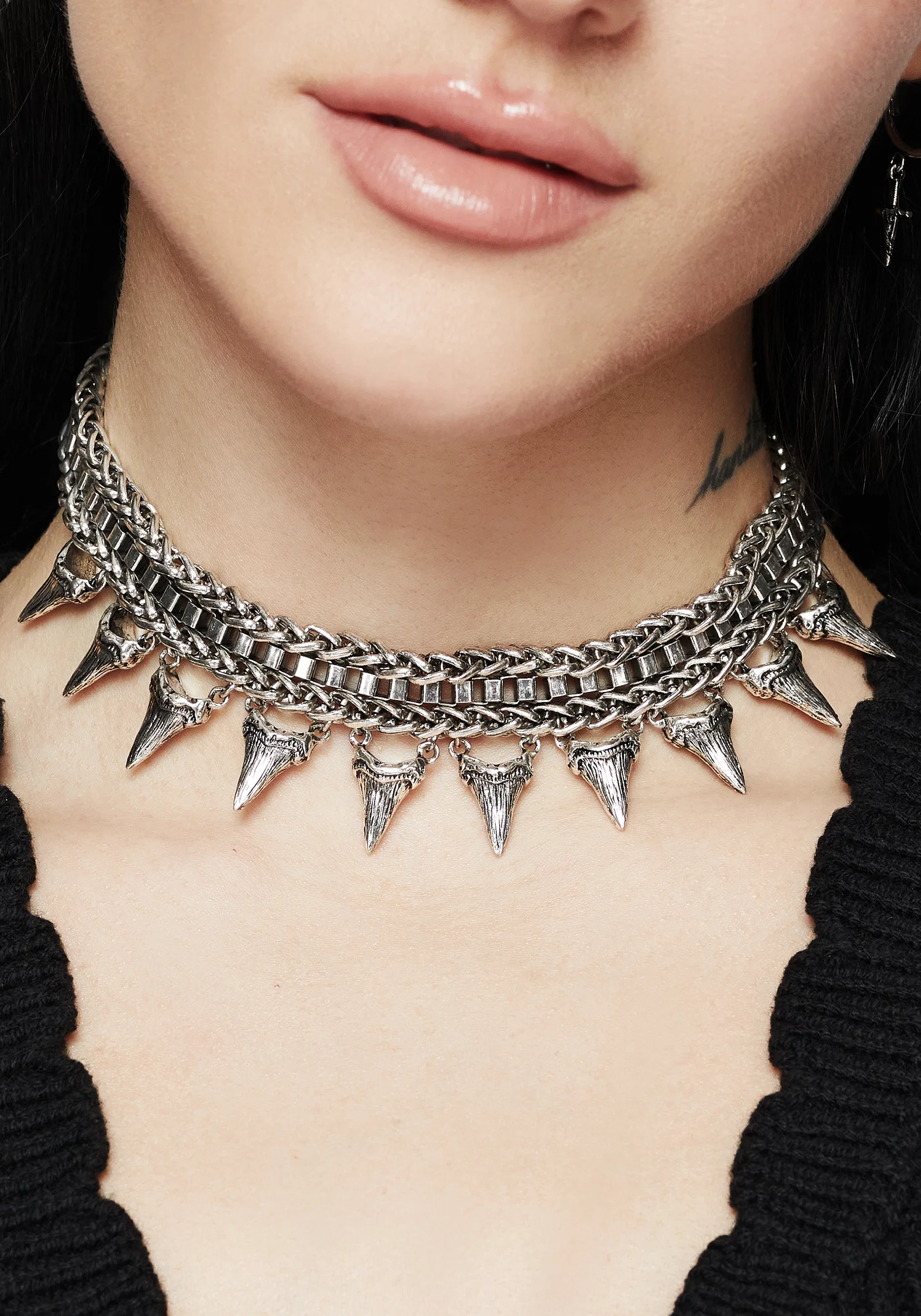 Shark Tooth Choker - Image 6