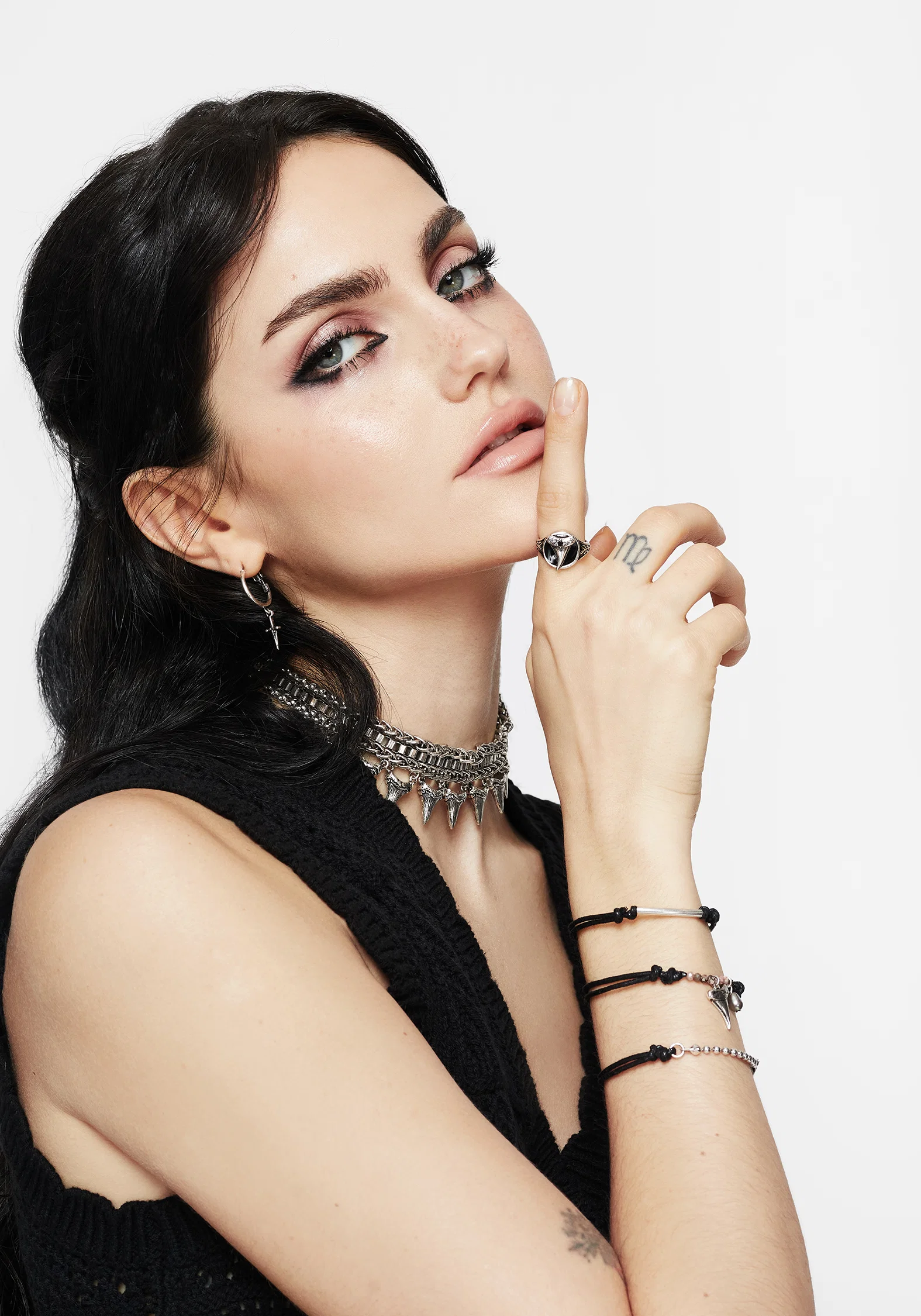 Shark Tooth Ring - Image 4