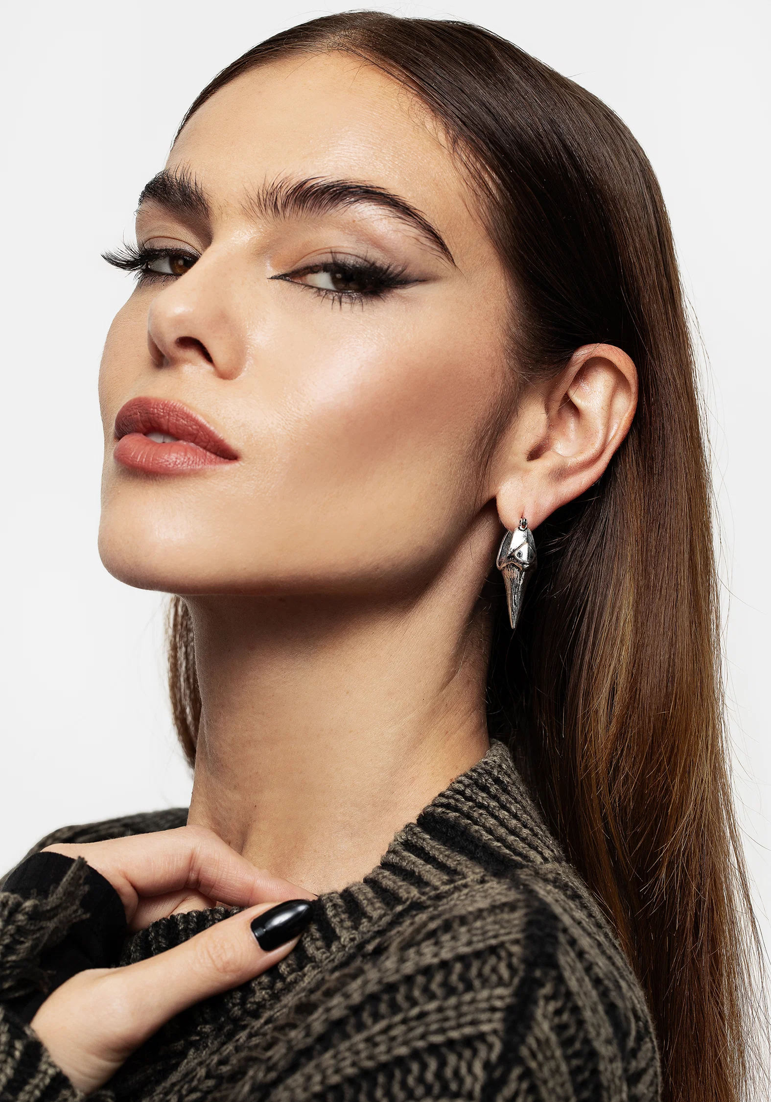 Sharktooth Earrings - Image 7