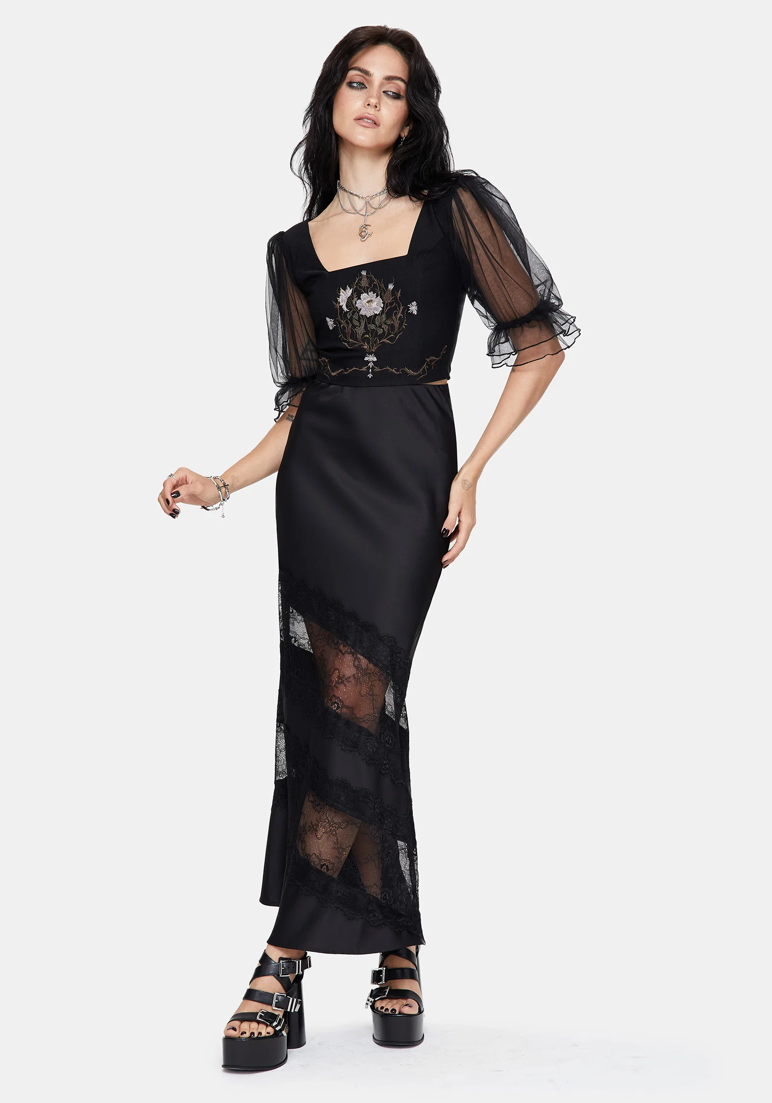 Silva Climbing Roses Embroidered Puff Sleeve Top - Image 5