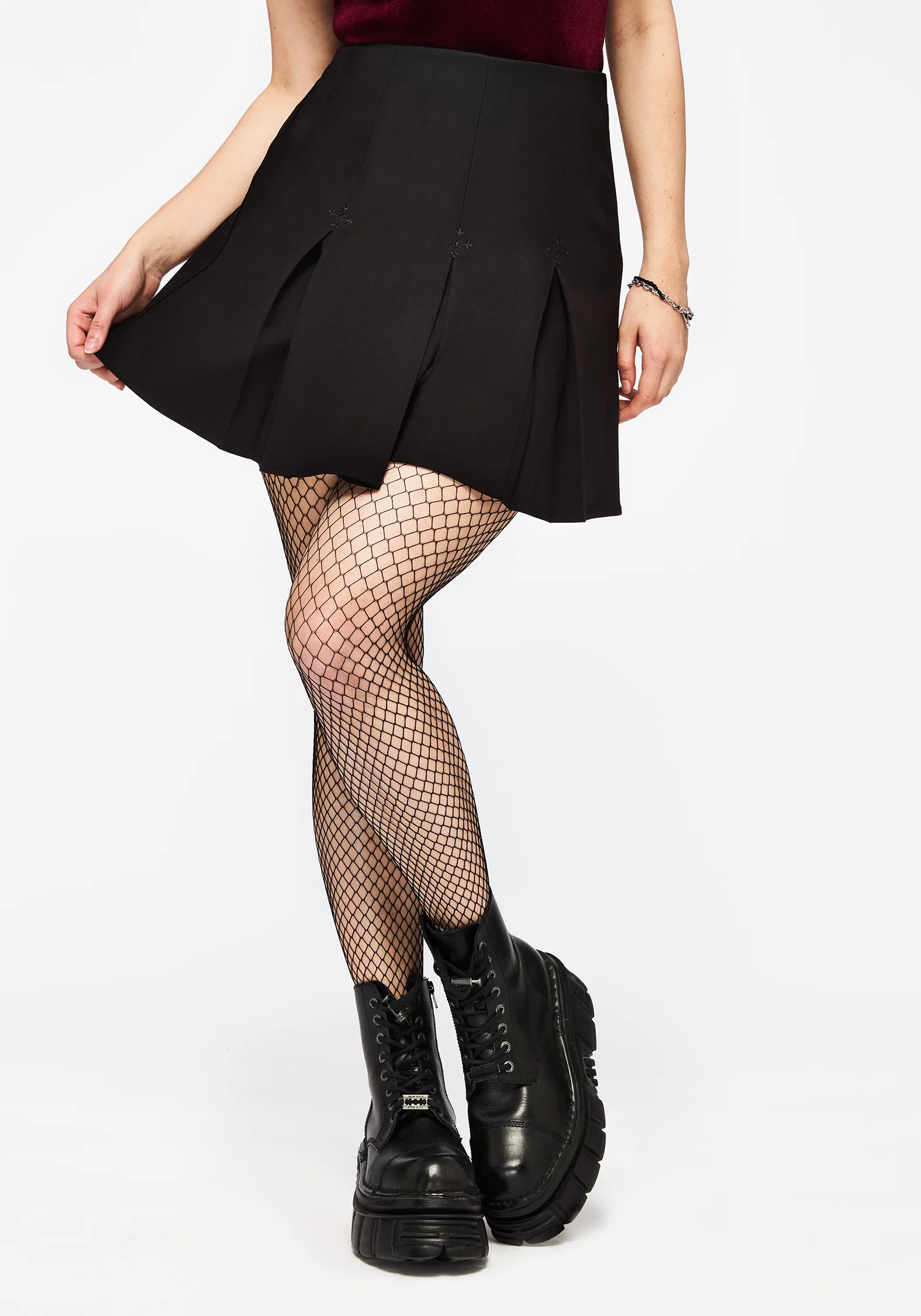 Soul Embroidered Pleated Mini Skirt - Image 4