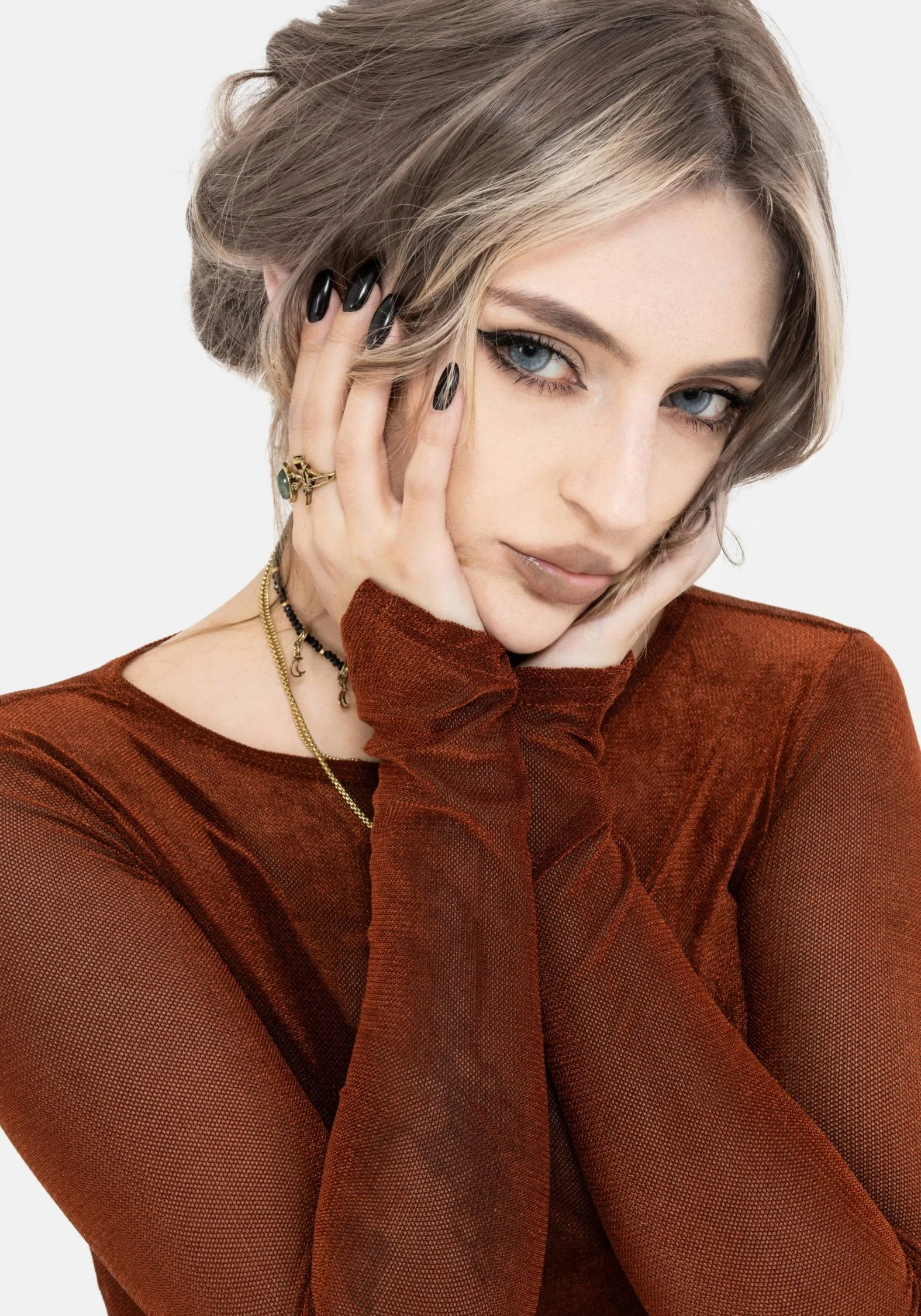 Soulthorn Long Sleeve Mesh Top - Image 5