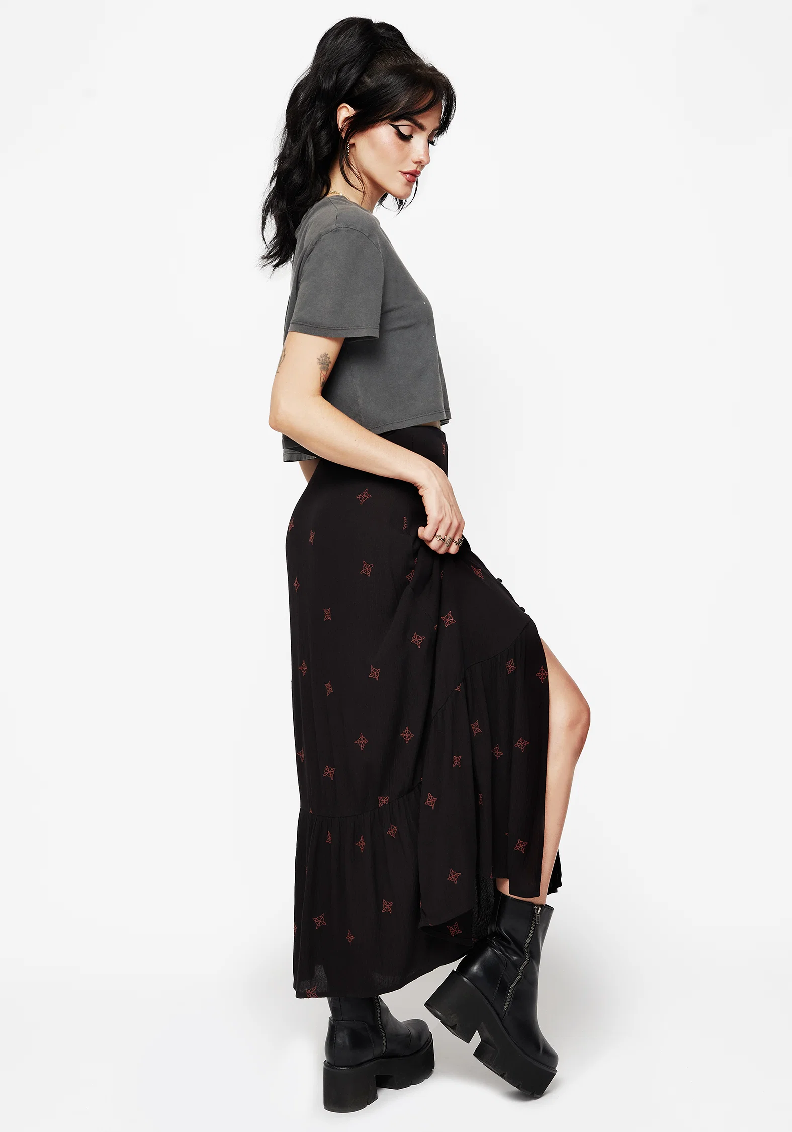 Sublime Witches Knot Embroidered Button Down Midaxi Skirt - Image 3