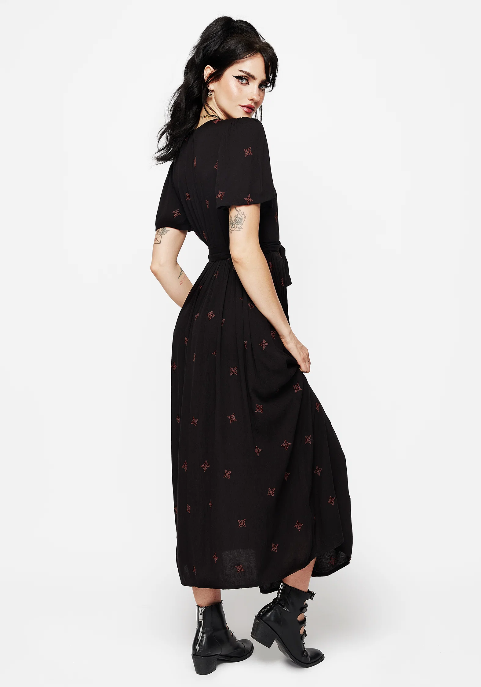 Sublime Witches Knot Embroidered Button Up Midi Dress - Image 3