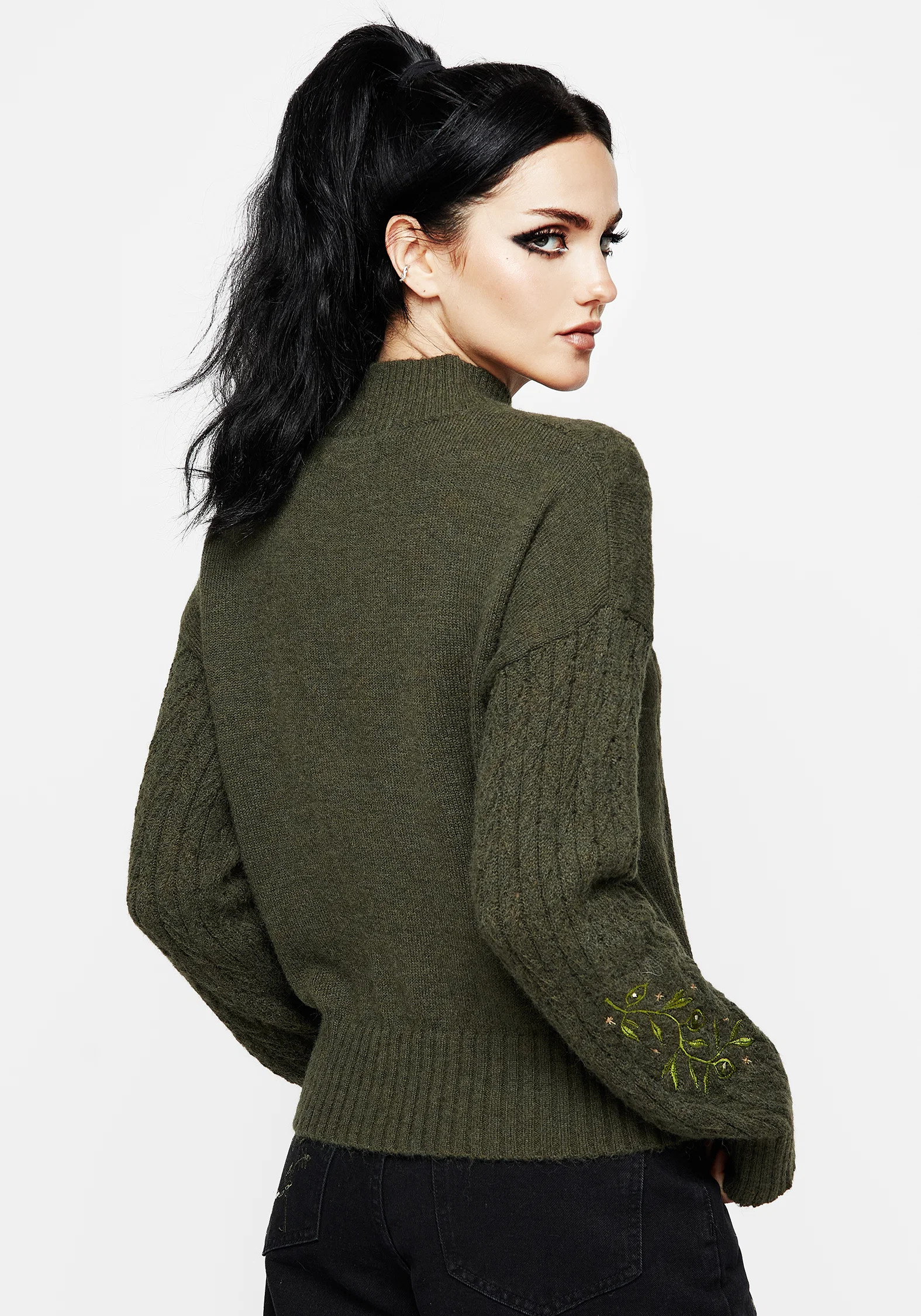Swamplife Embroidered Cable Knit Relaxed Jumper - Image 3