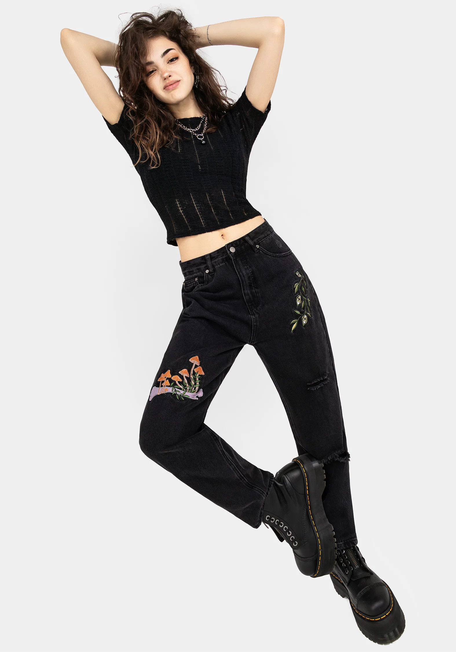 Swamplife Frog Embroidered Distressed Mom Jeans - Image 8
