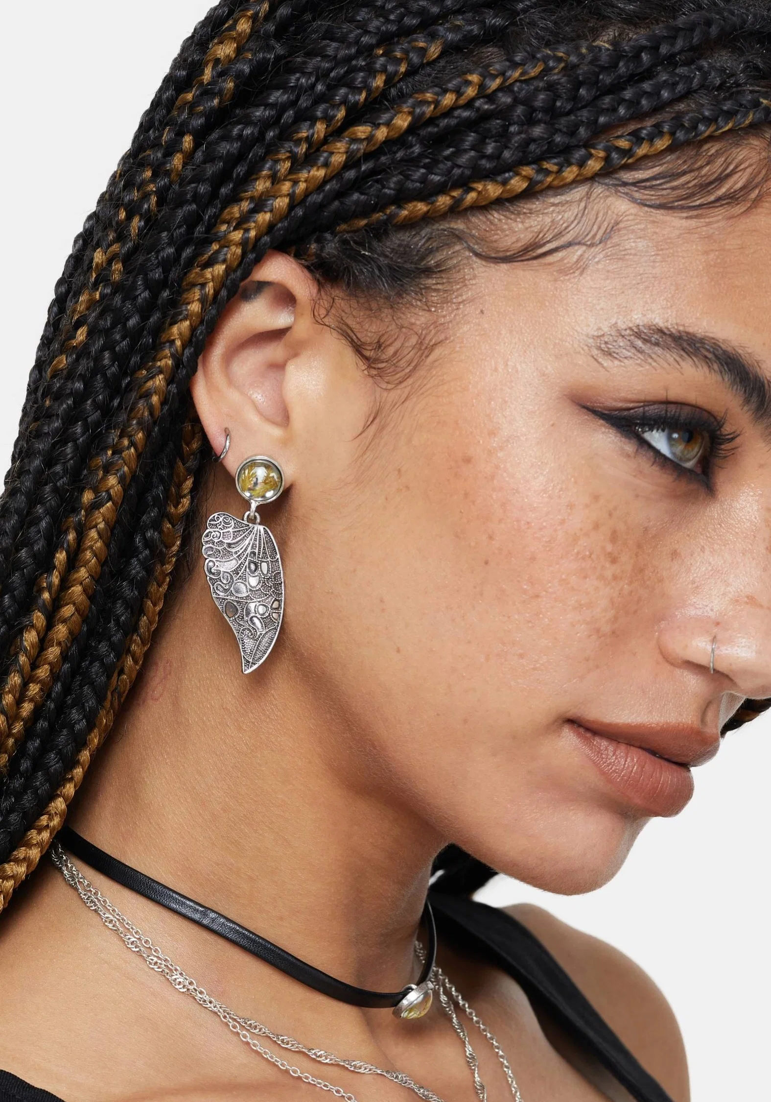 Sylvaine Fairy Wing Trapped Flower Earrings - Image 2
