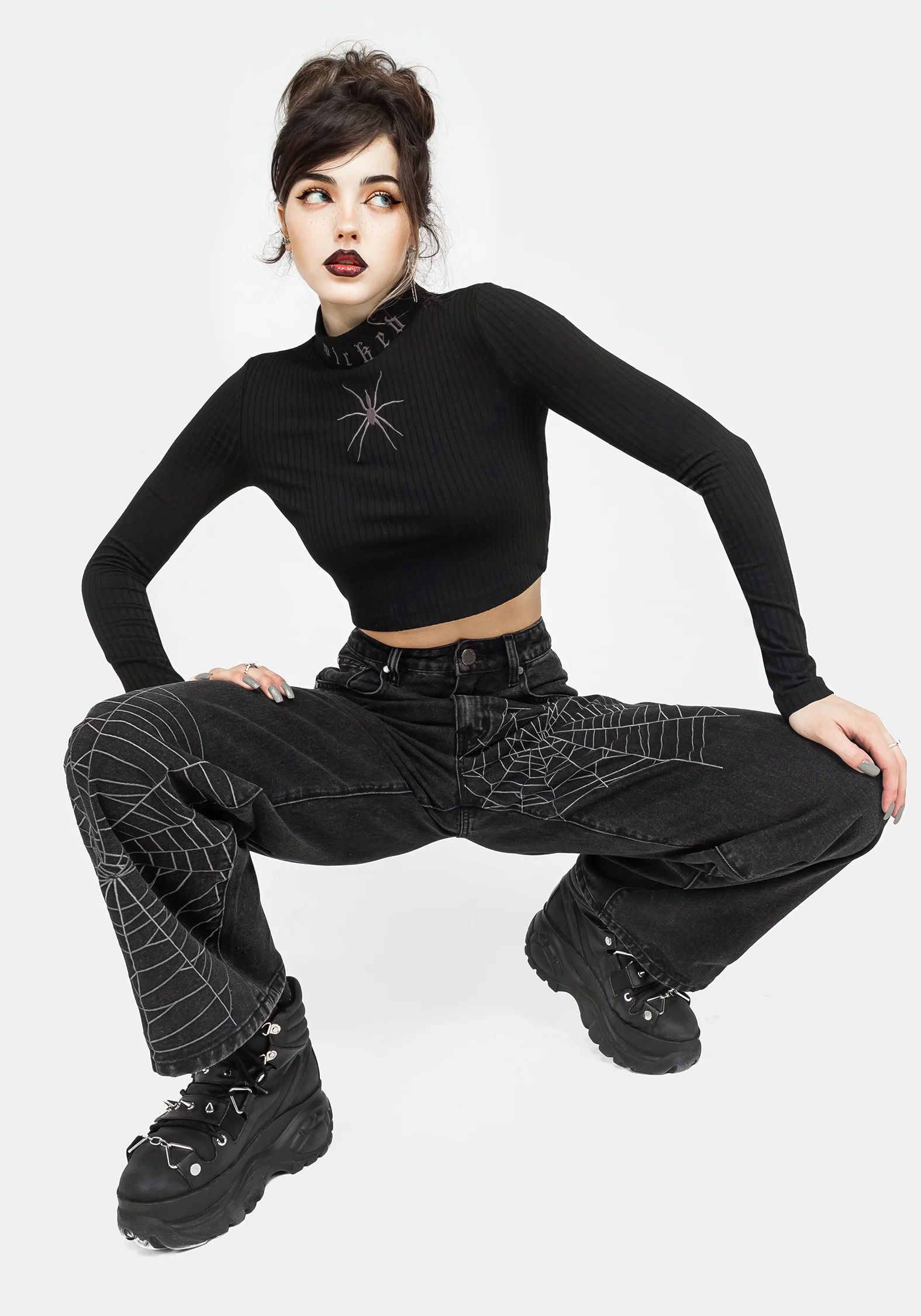 Tarantism Embroidered Wide Leg Jeans - Image 6